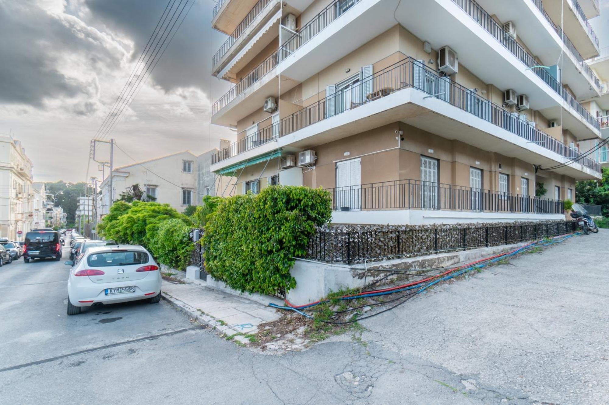 Tennis View Apartment