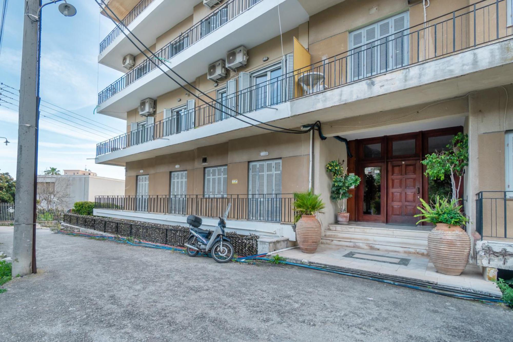 Tennis View Apartment
