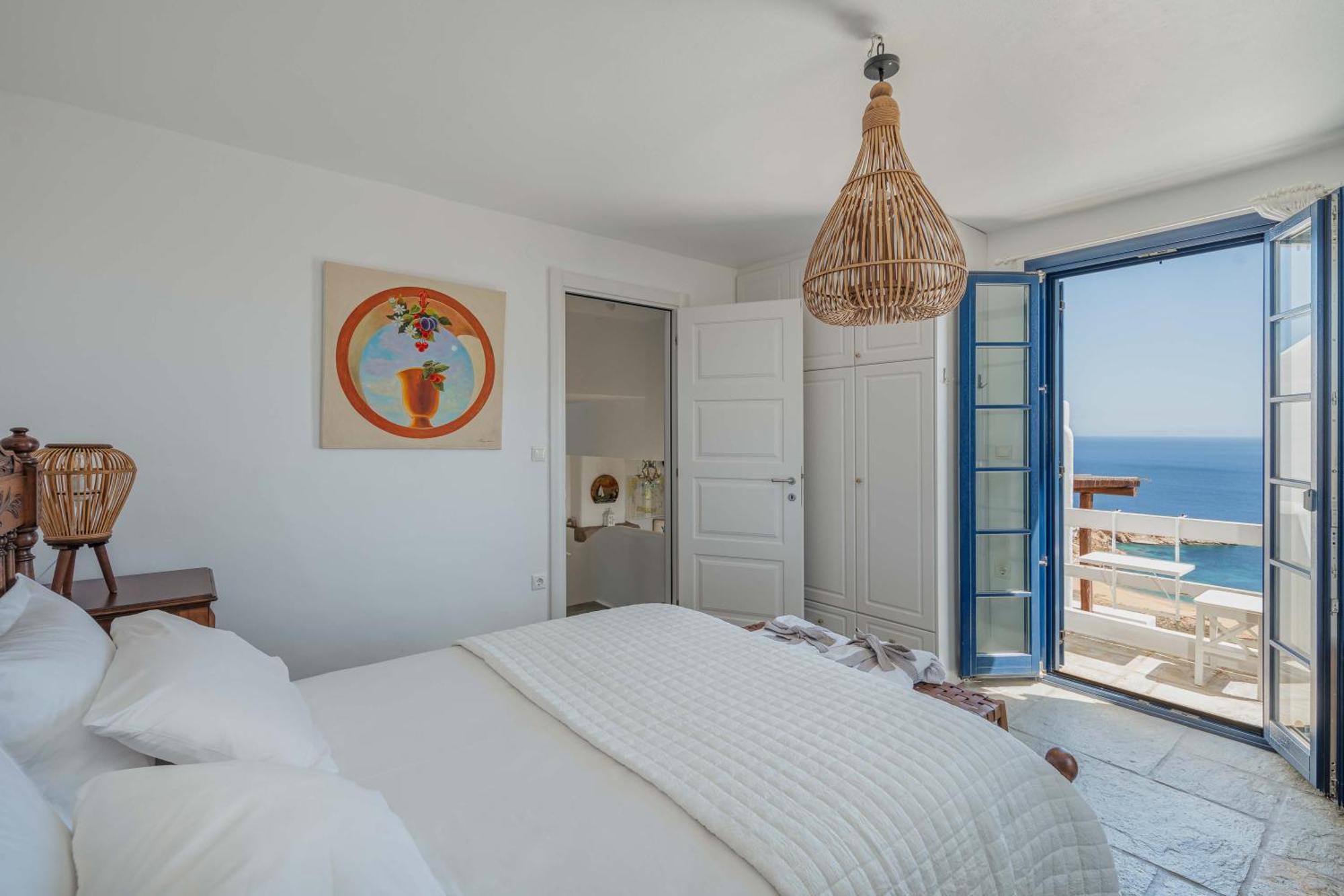 Agios Sostis * Serifos Town