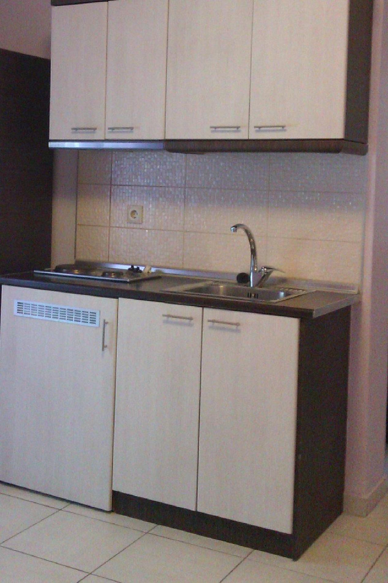 Niovi Apartment