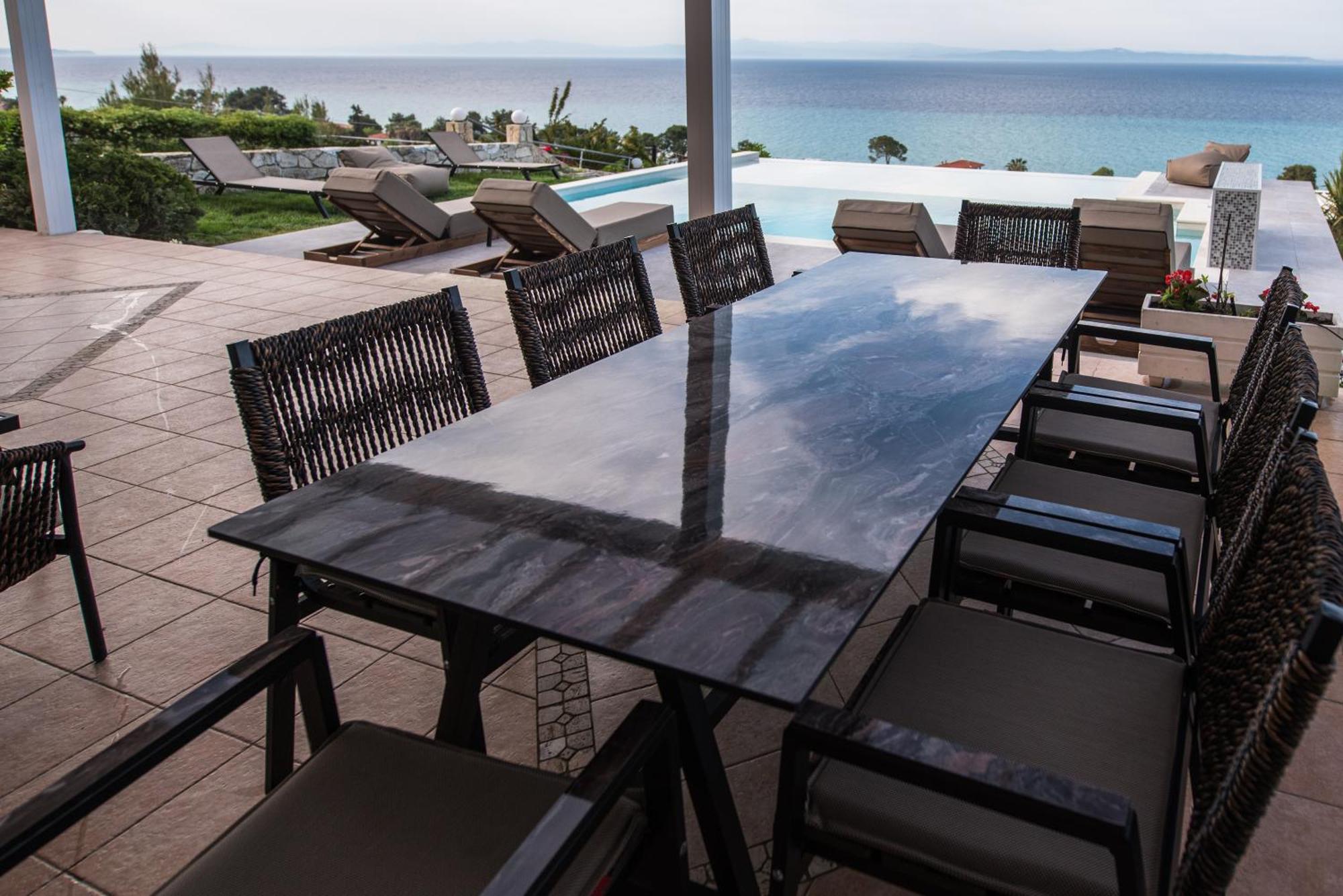Maria Luxury *