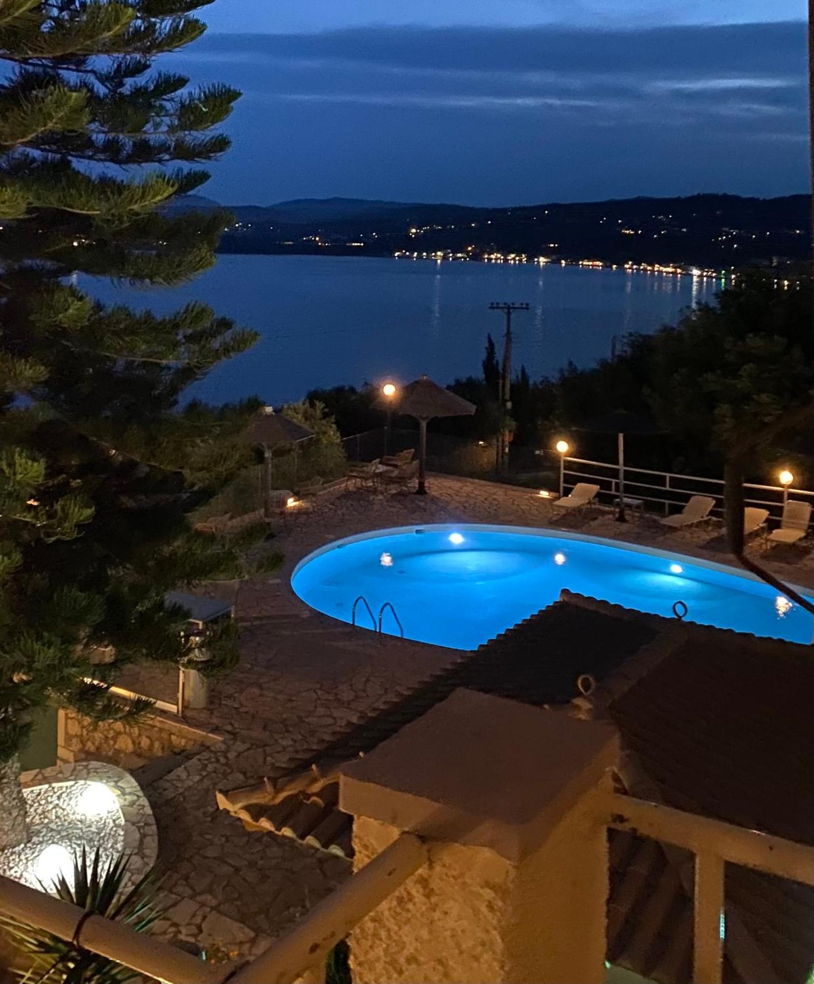 Stefanosplace Aparthotel Sea View Aparthotel 3*