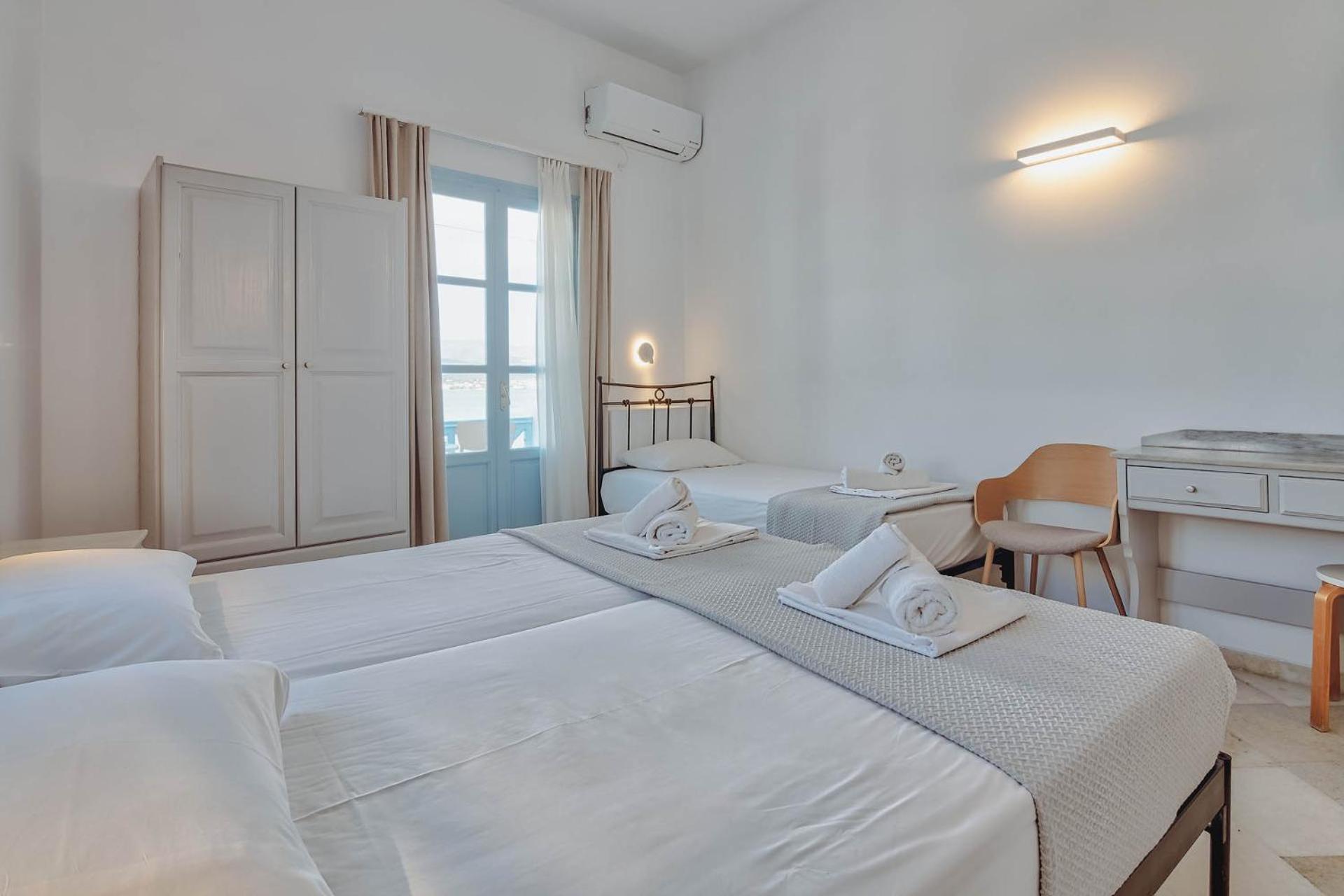 Mantalena Hotel