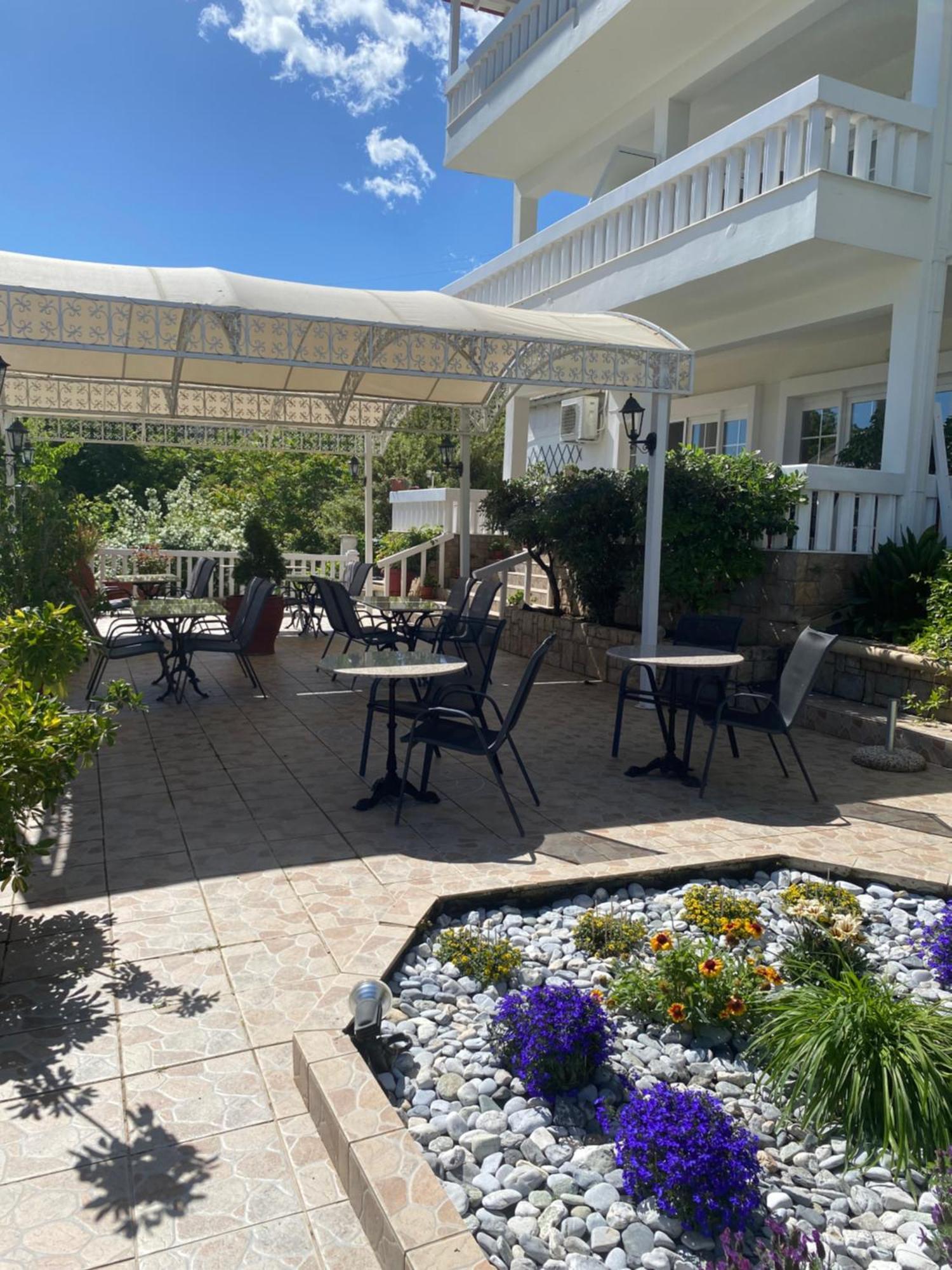 Pantheon Hotel Litochoro