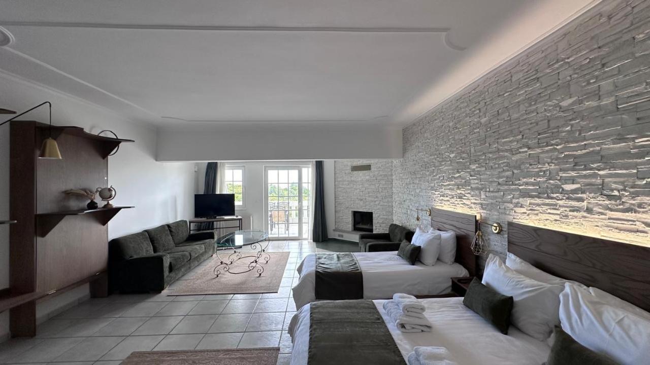 Hotel Pantheon 3*