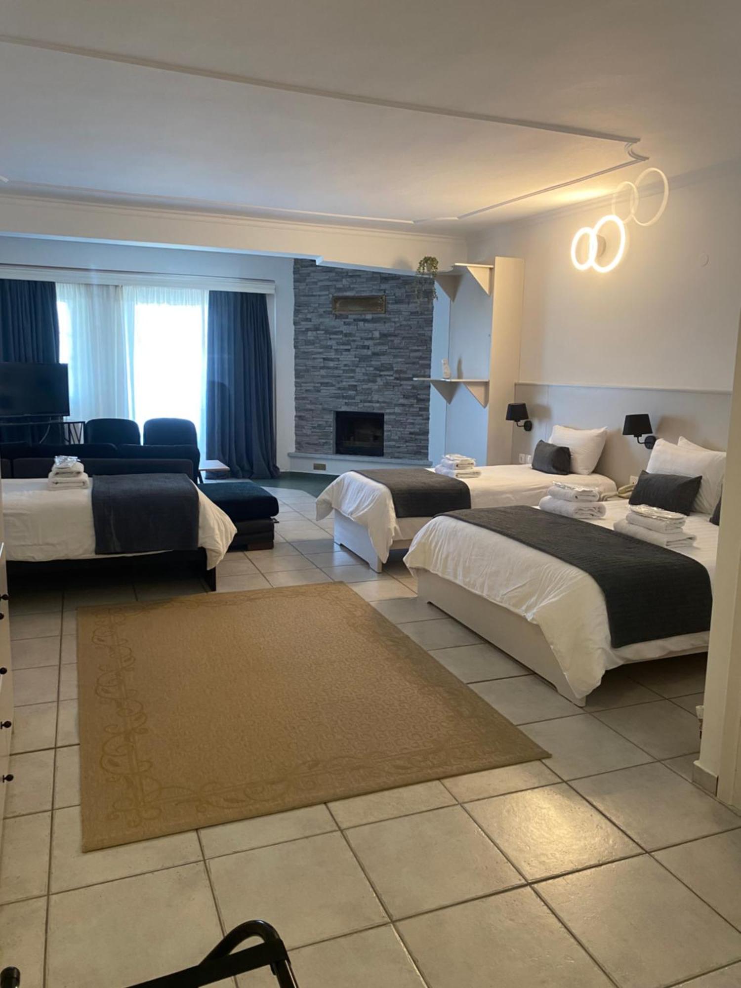 Pantheon Hotel