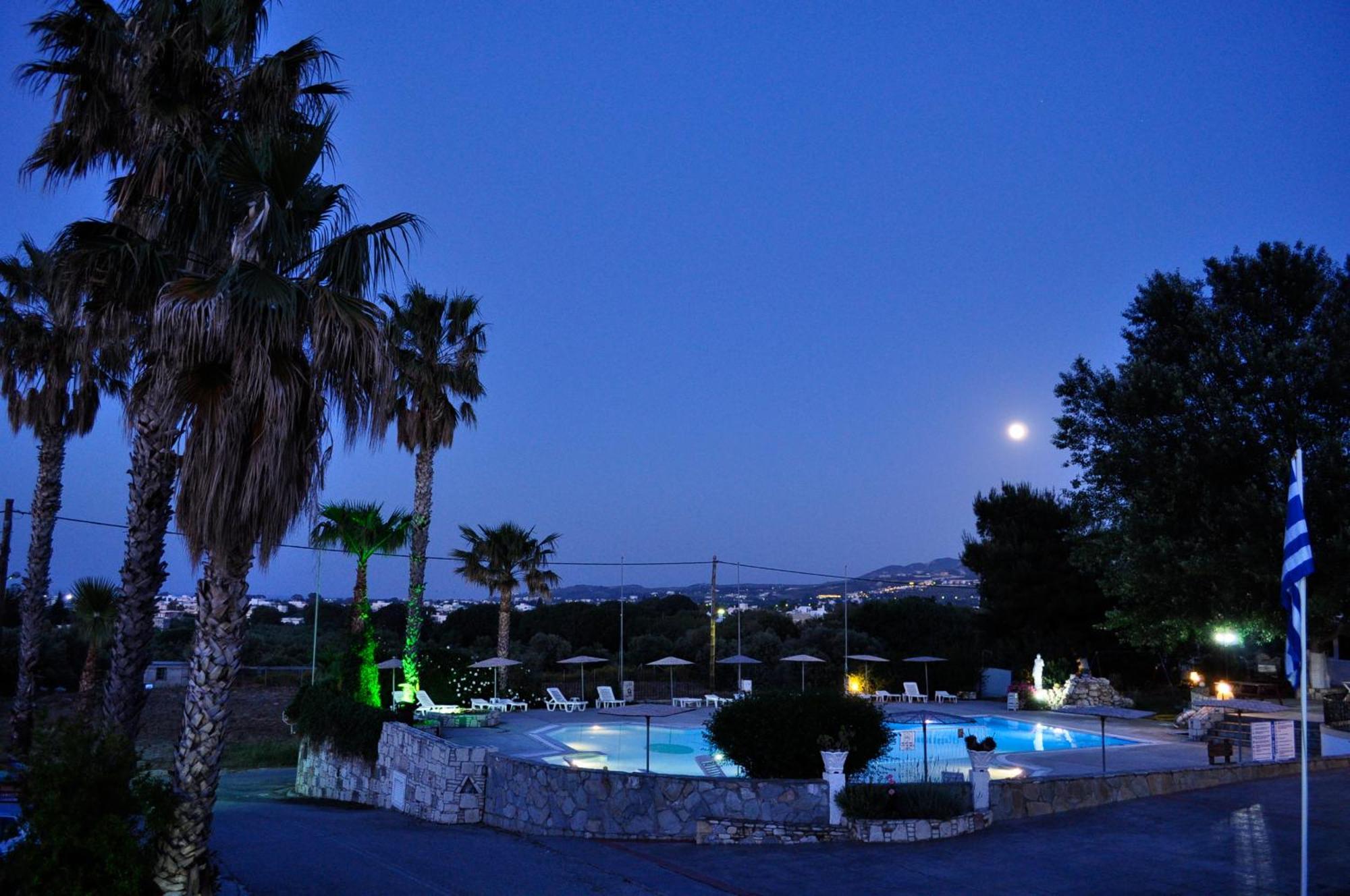 Aparthotel Ampavris Family Kos Town