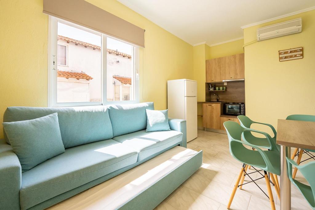 Dionisos Apartment