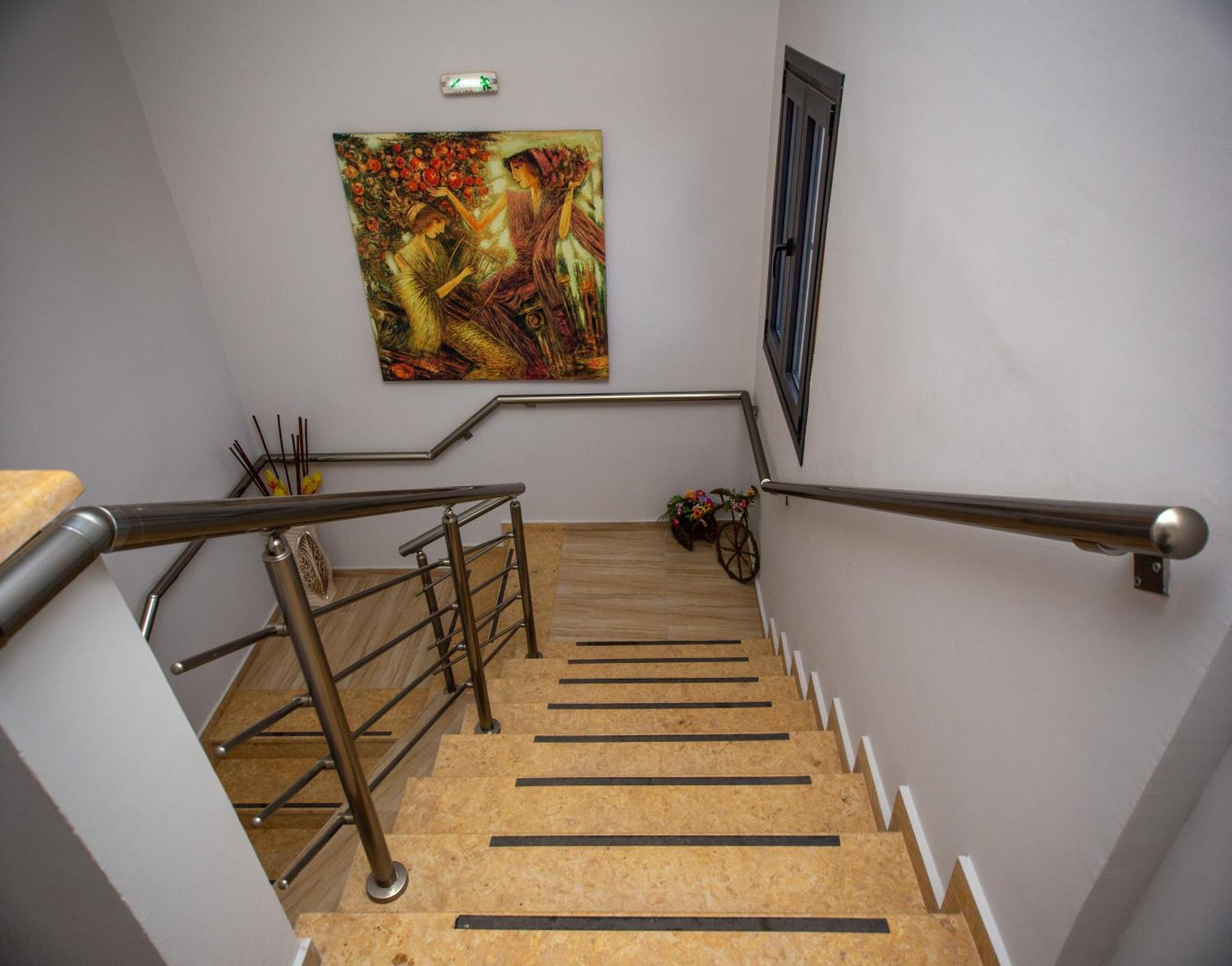 Sea Pearl Luxury Nea Vrasna