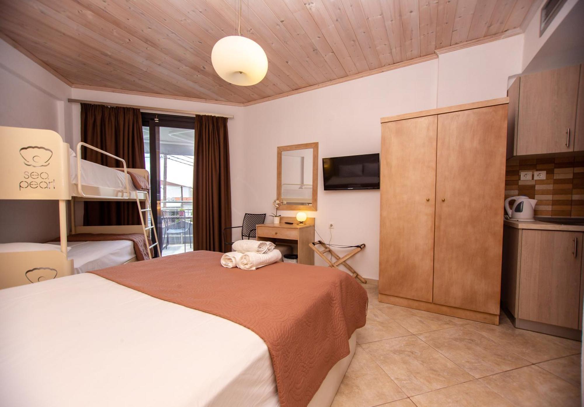 Sea Pearl Luxury Apartment Nea Vrasna