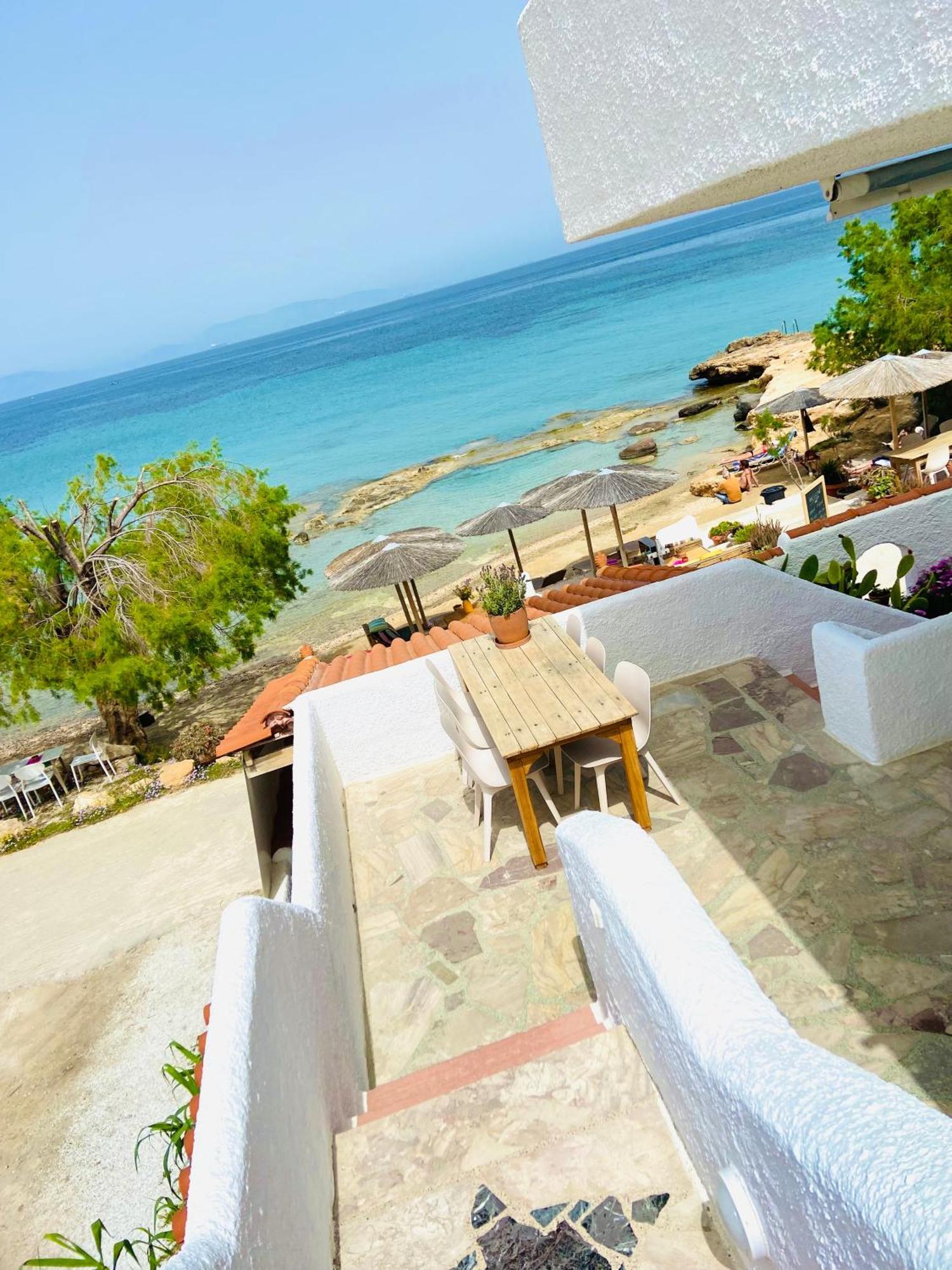 The Beachhouse Apartment