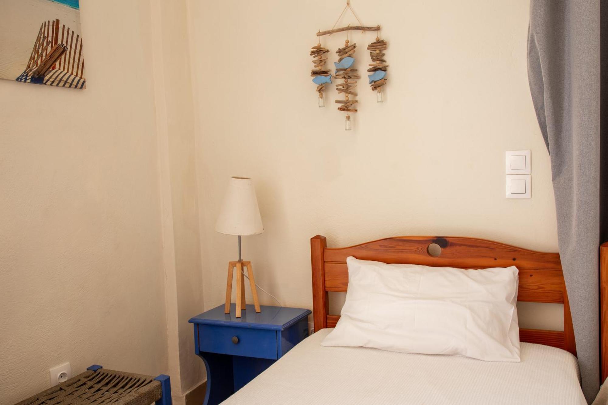 Nefeli Apartment Agia Marina (Crete)