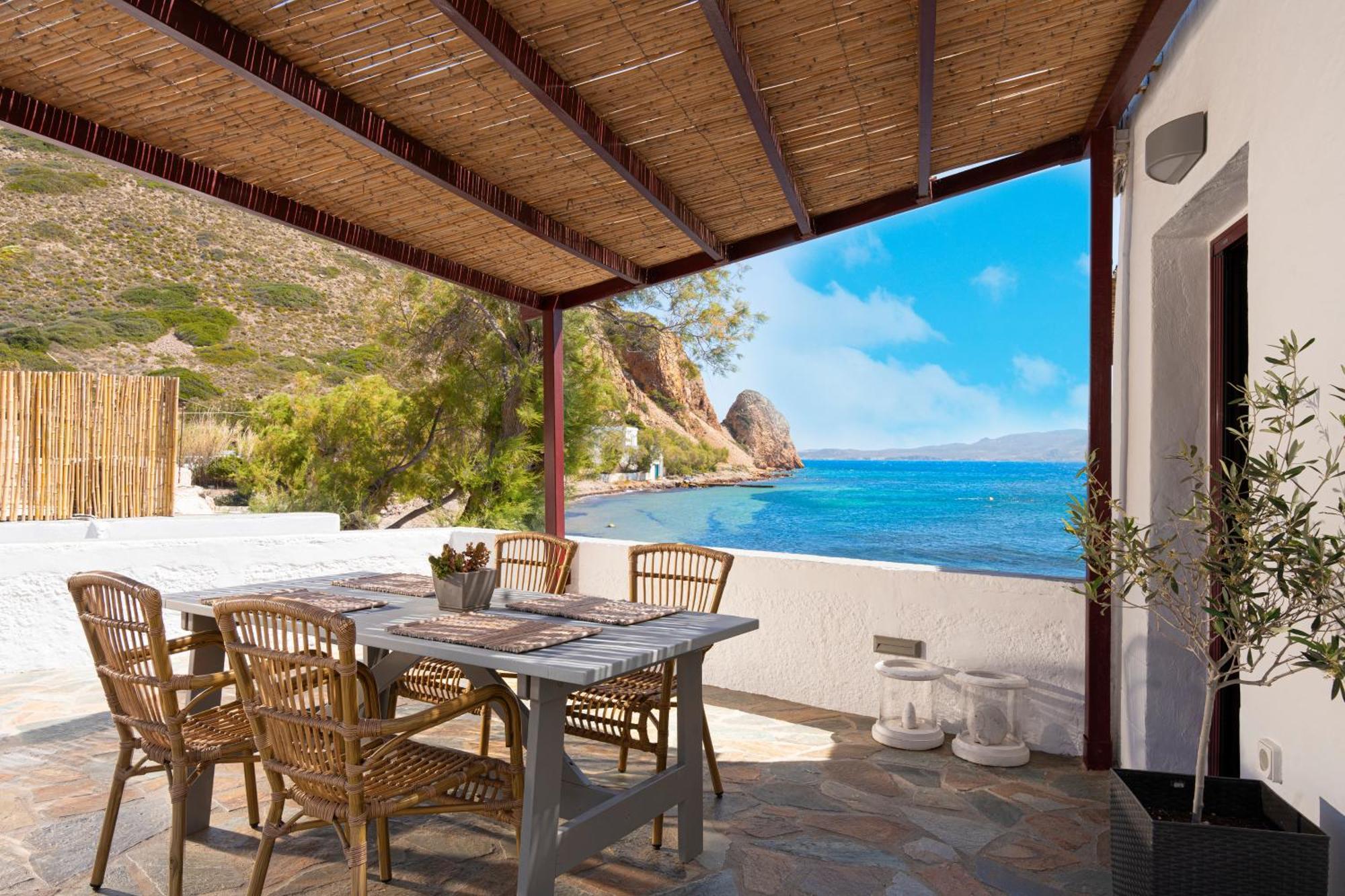 Skinopi Fisherman's House Peran Triovasalos