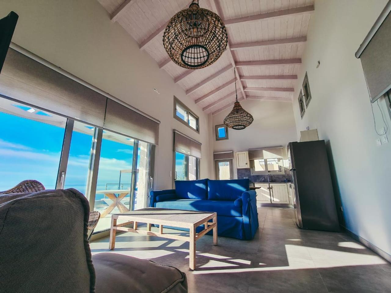 Owl Villa *