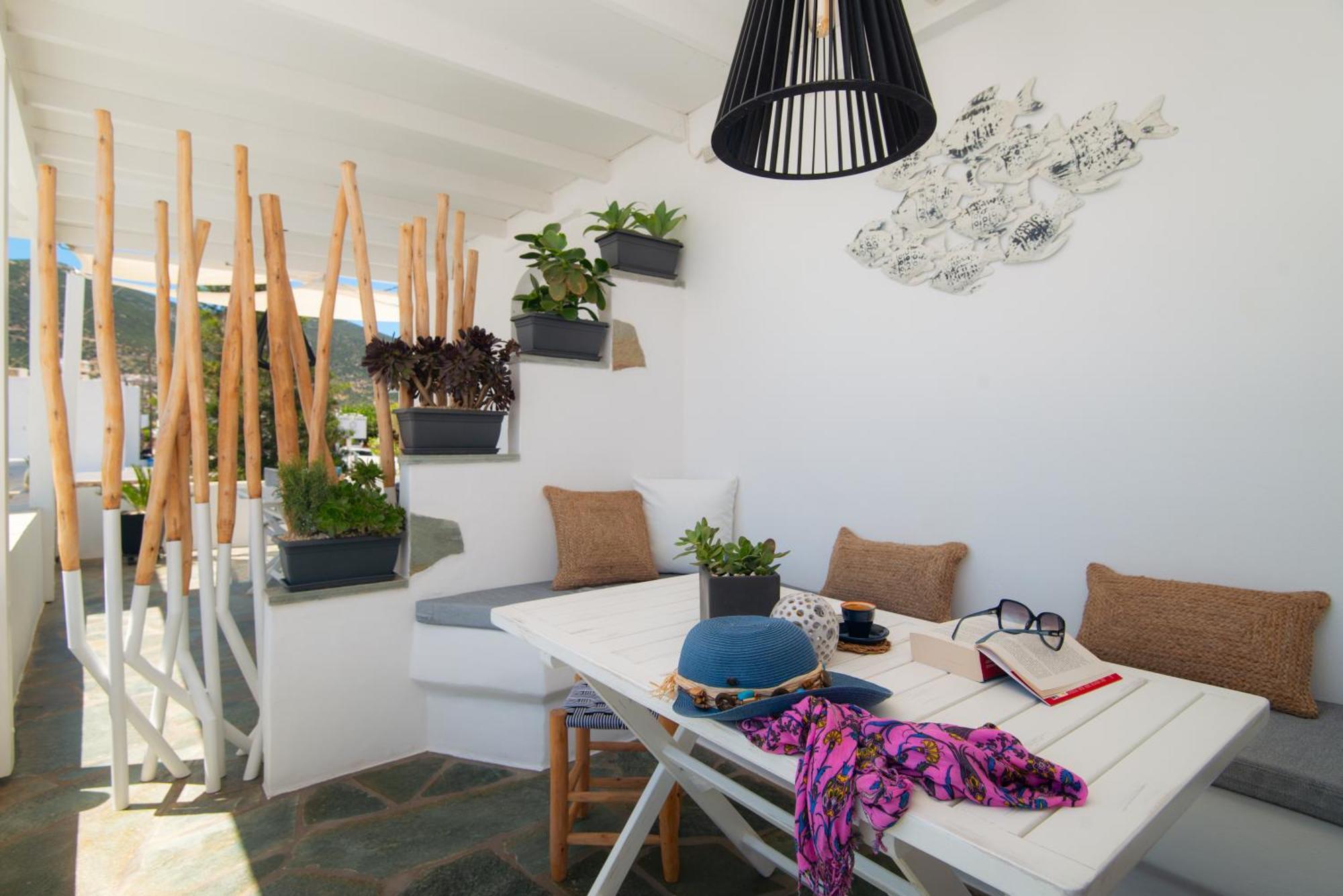 Apartment Miles Away Luxury