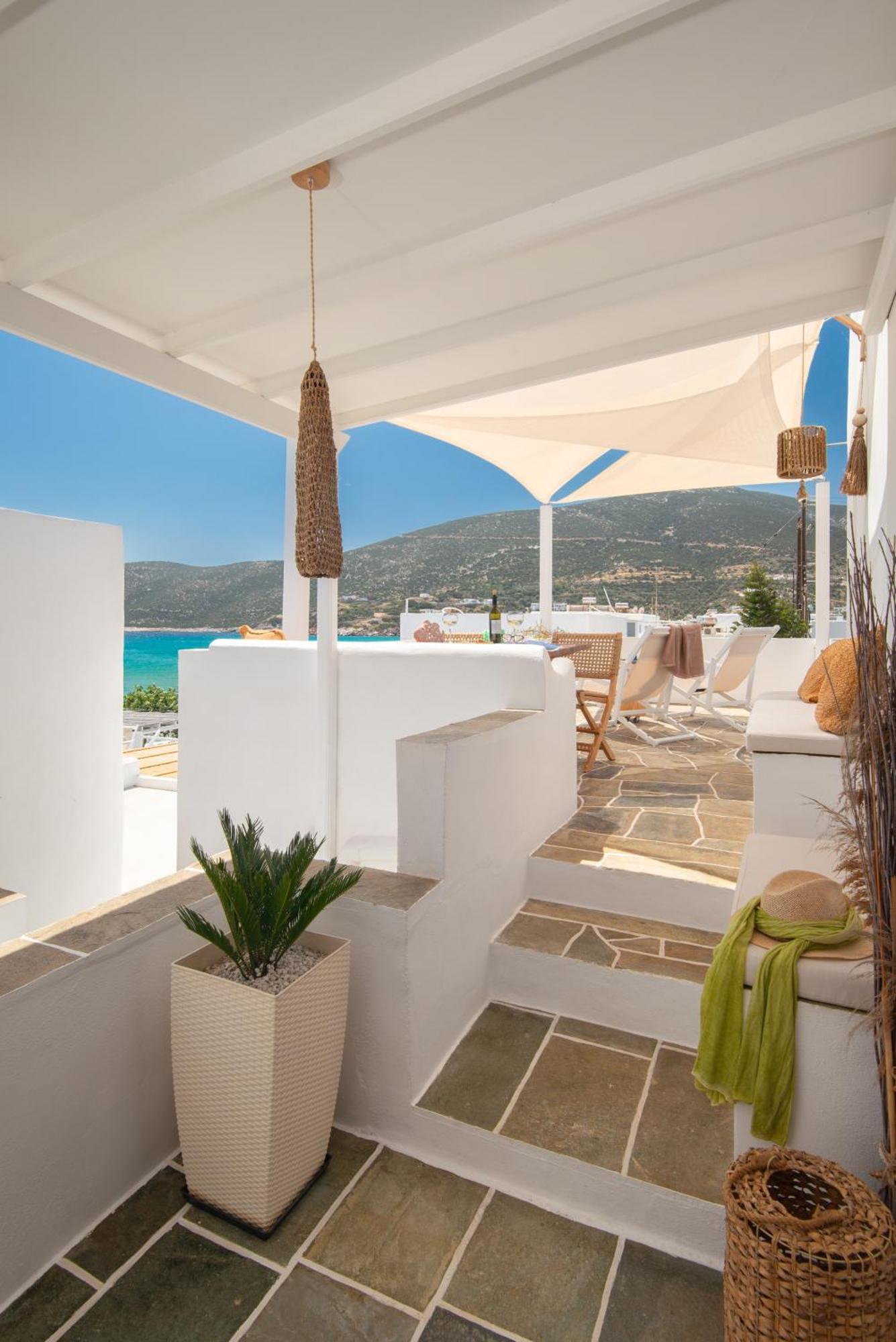 Miles Away Luxury Apartment *