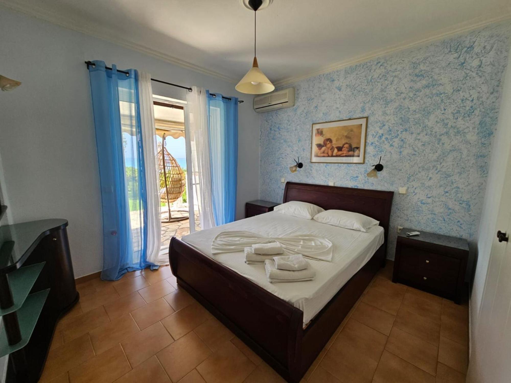 Corfu Dream Holidays * Pelekas