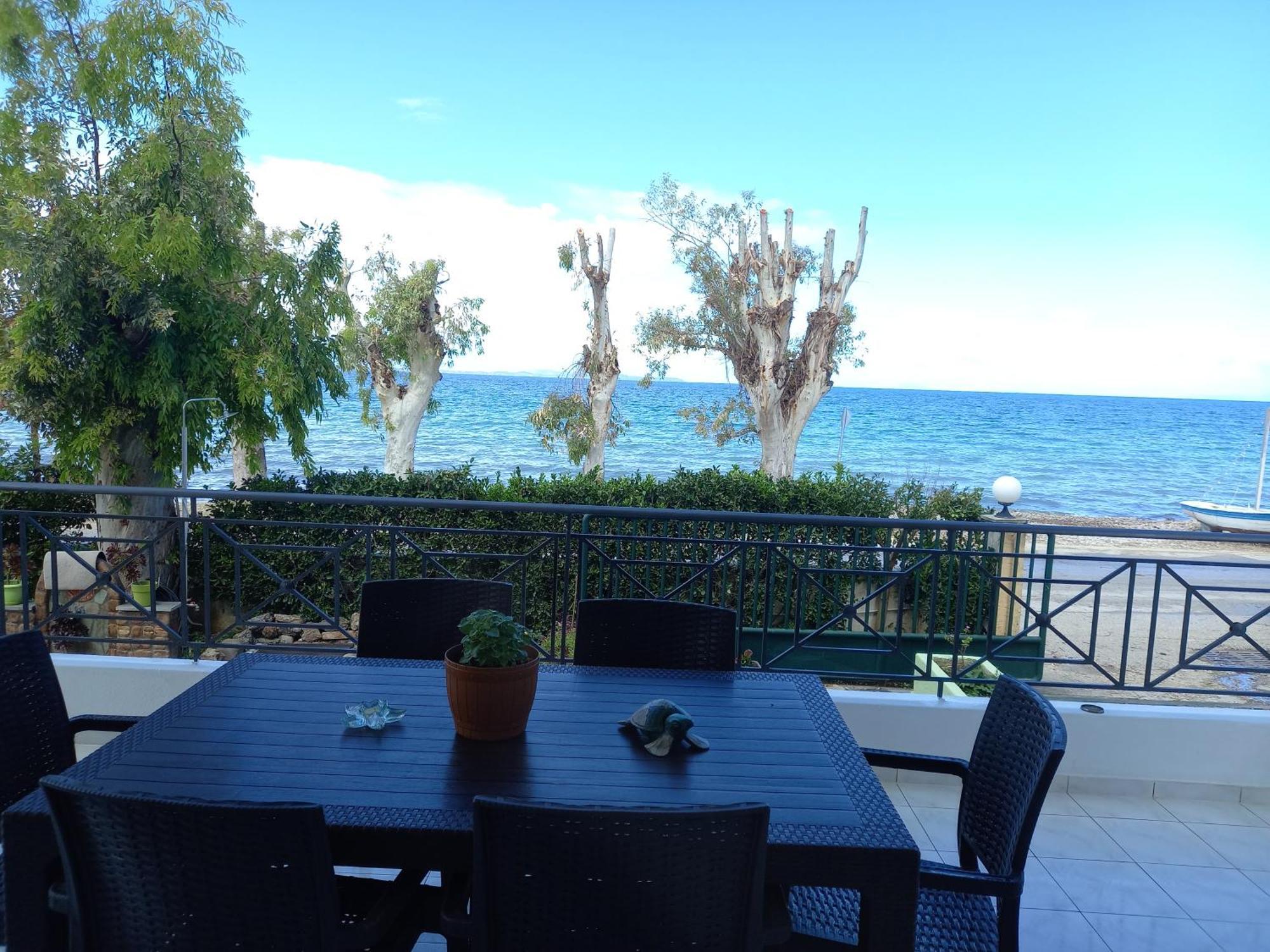σπίτι δίπλα στην θάλασσα Holiday home Patras