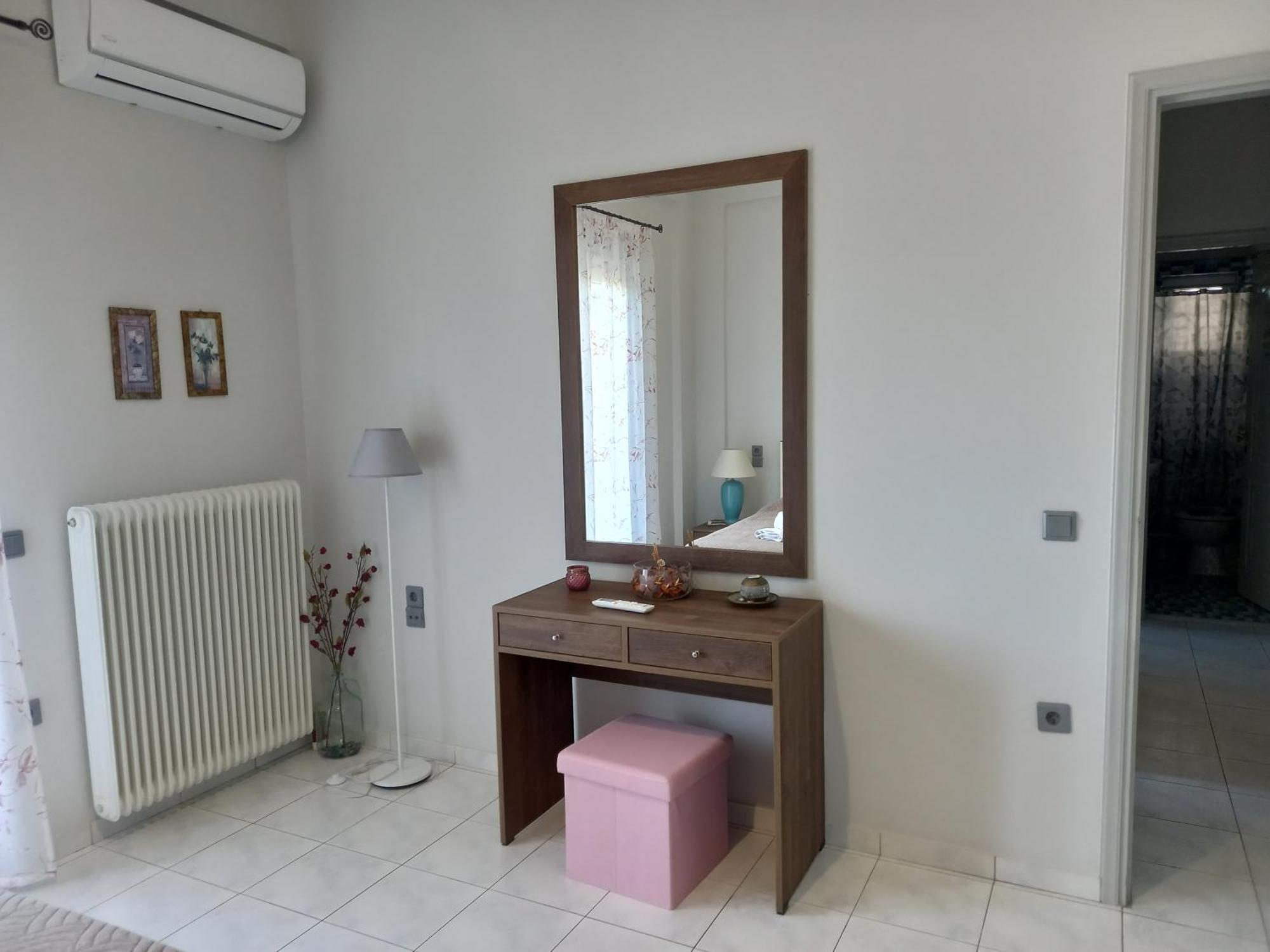 σπίτι δίπλα στην θάλασσα * Patras