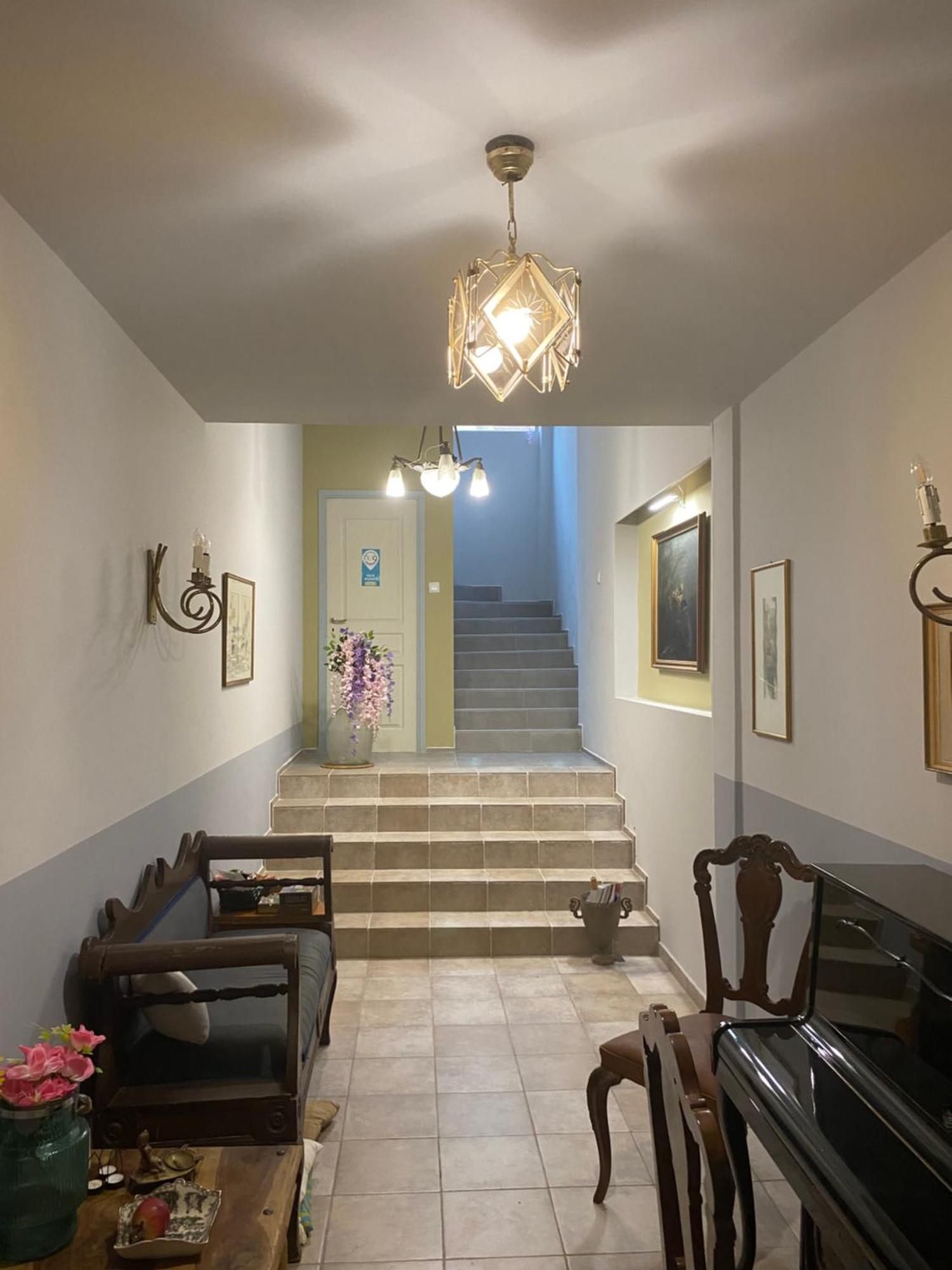Located Melina 2 Escape Guest house Kalamata