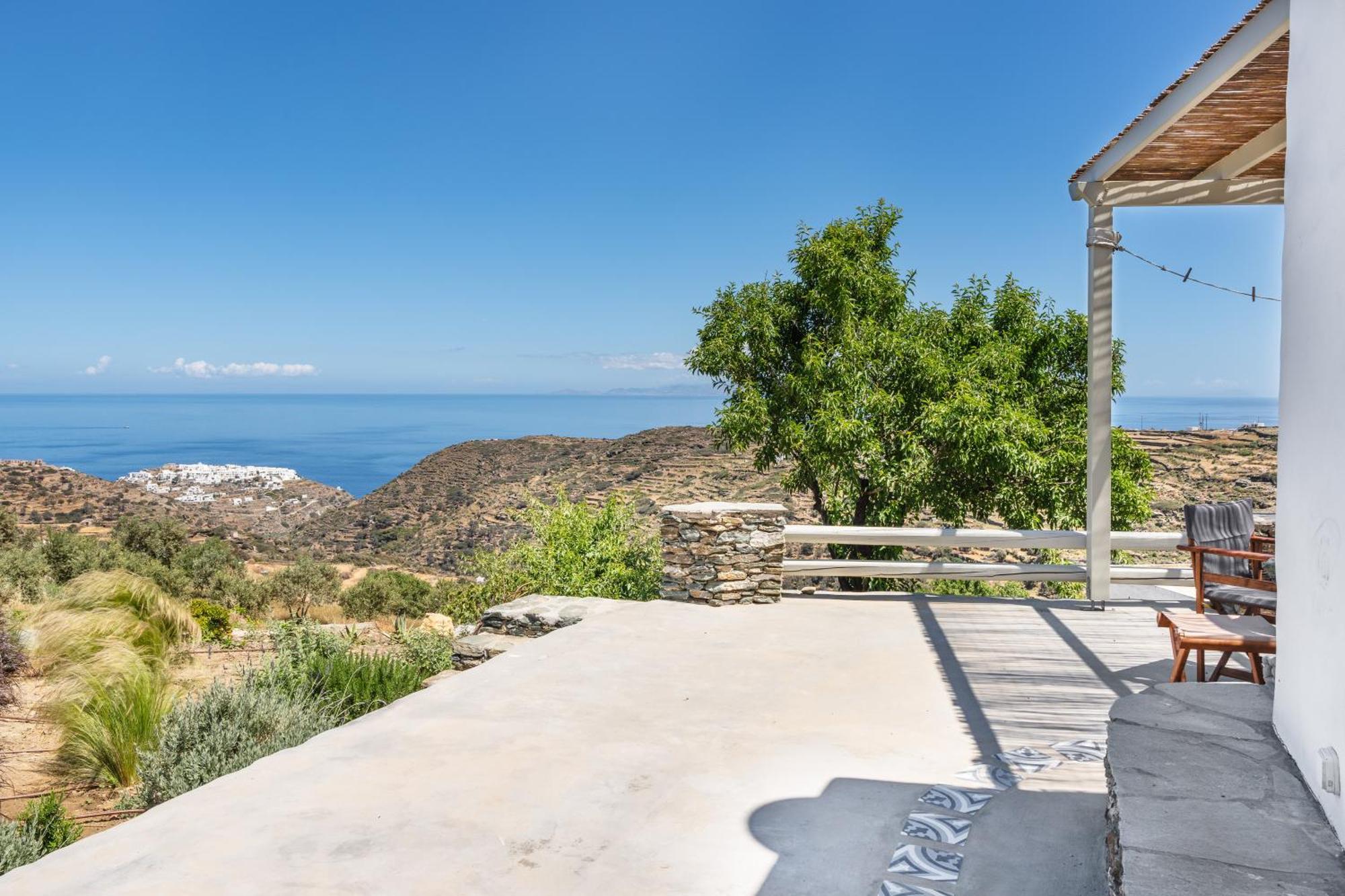 Black Tower Villa Apollonia (Sifnos)