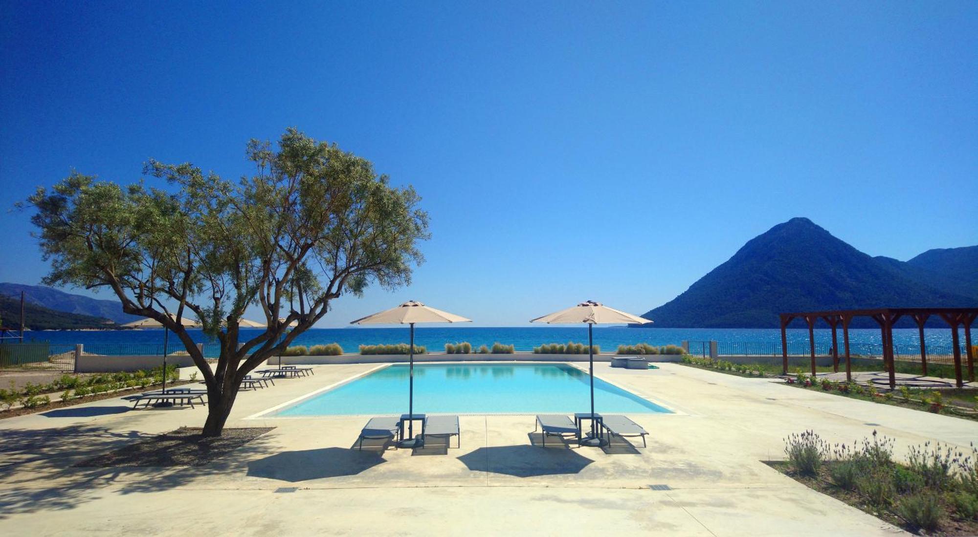 Hotel Costa Ionica - Seaside Mytikas (Aetolia-Acarnania)
