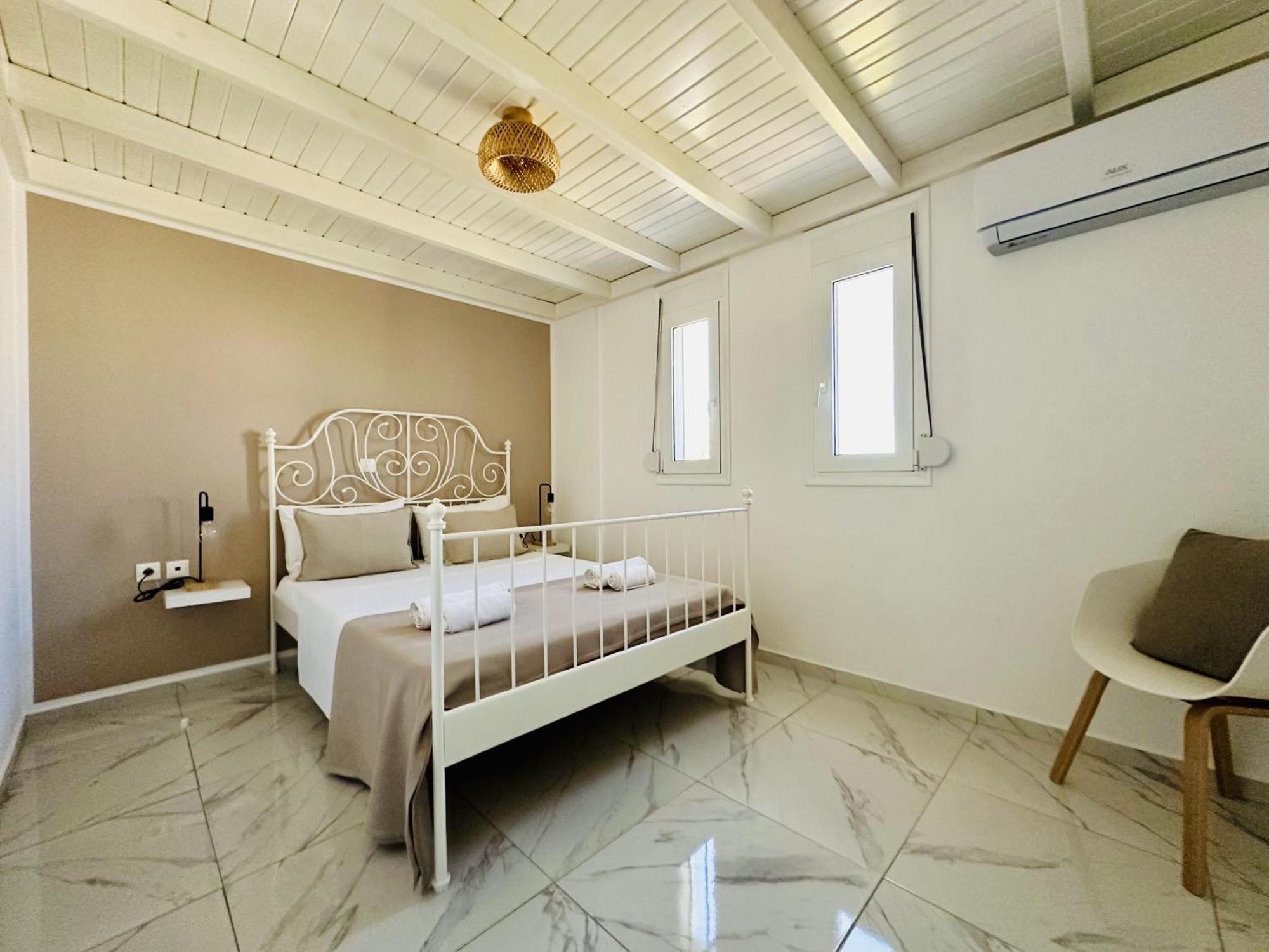 Lilu 1 With Private Pool Villa Tigkaki (Kos)