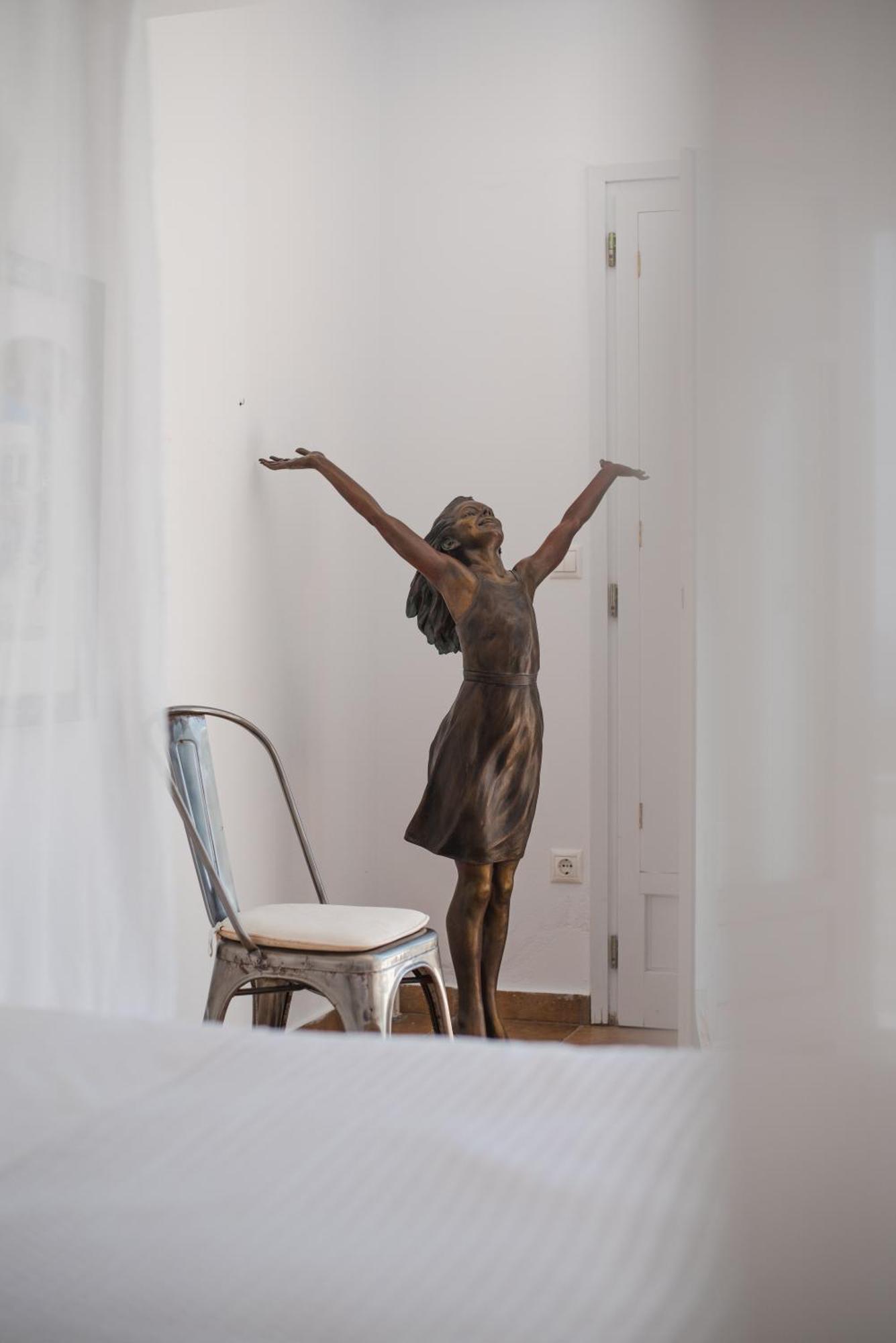 Clare De Lune Villa