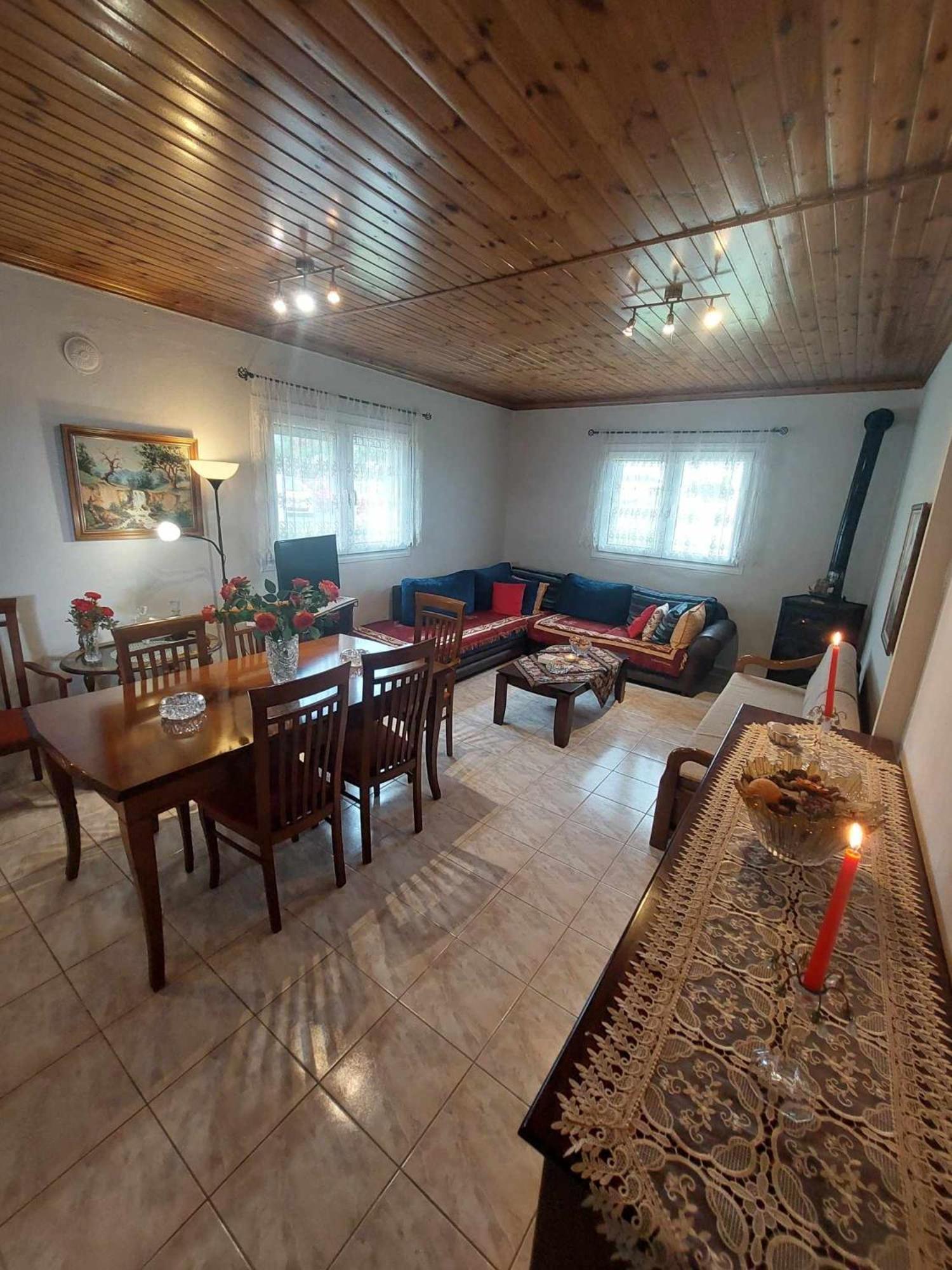 Holiday home Apostolos Nea Chili