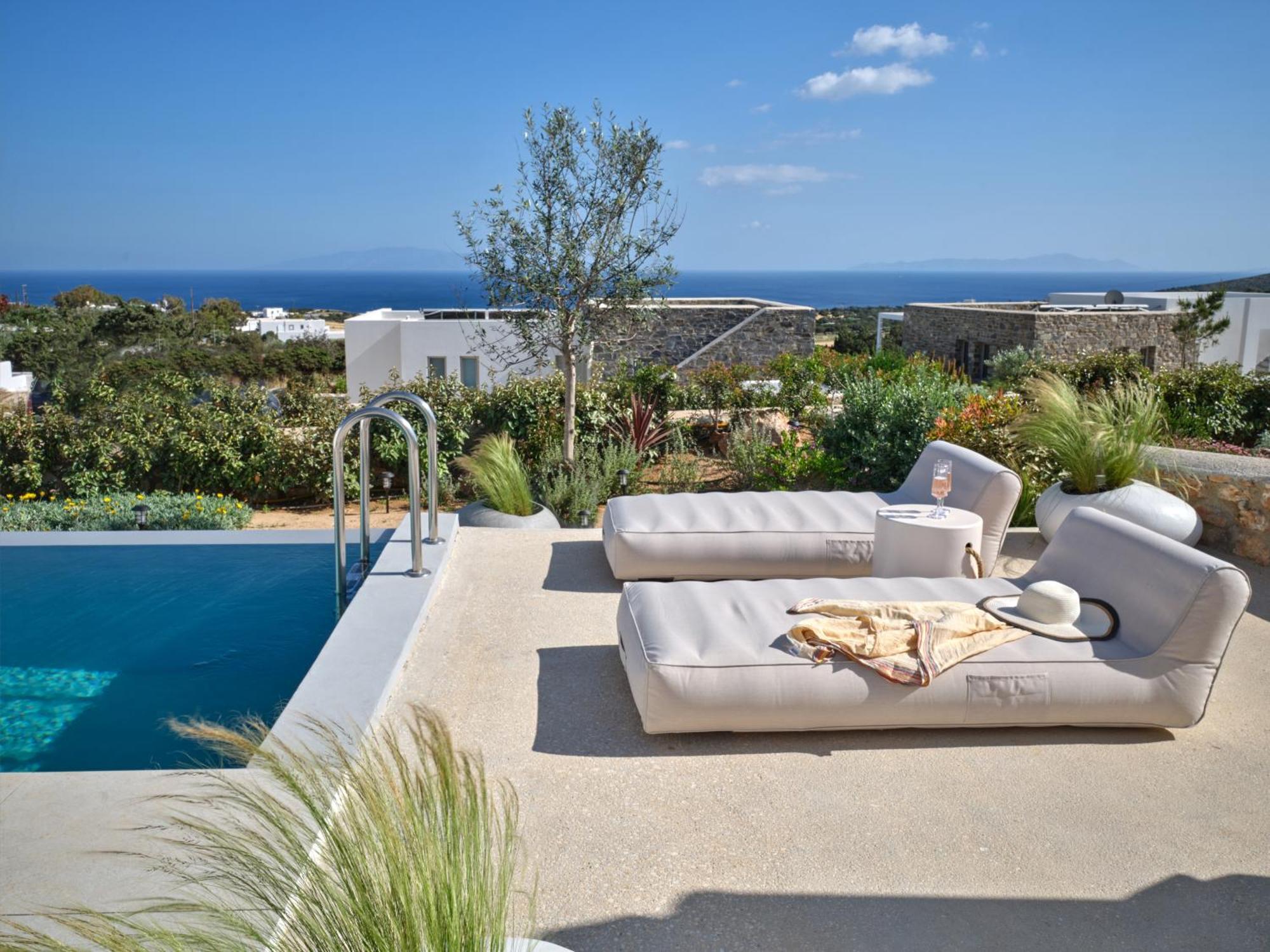 Le22, 180 Panoramic Sea Views, * Parikia (Paros)