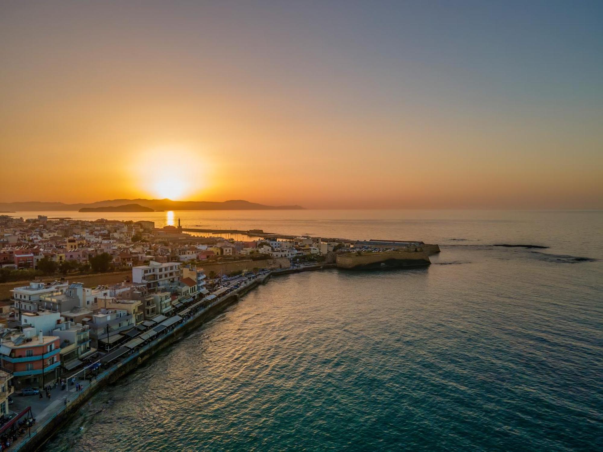Apartment Tailor Made, 3-bedroom In Chania