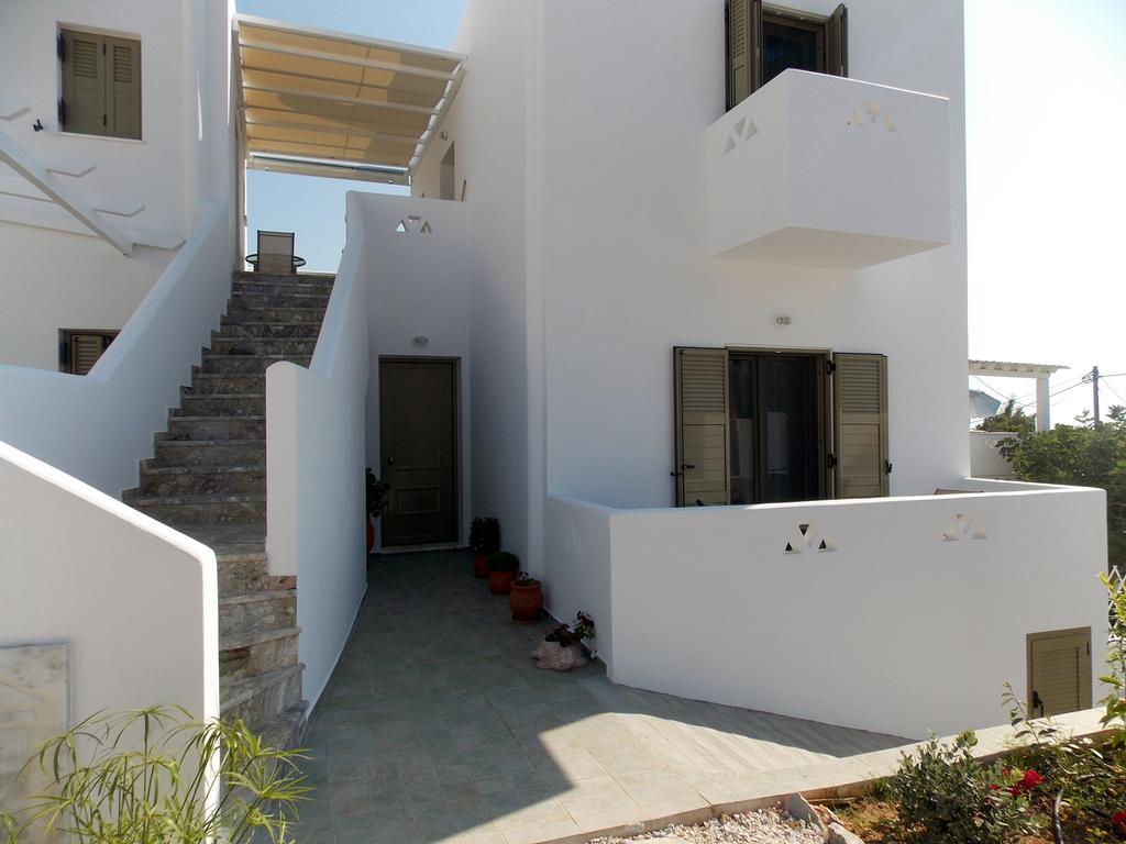 Apartment Aspous Studios And Rooms *