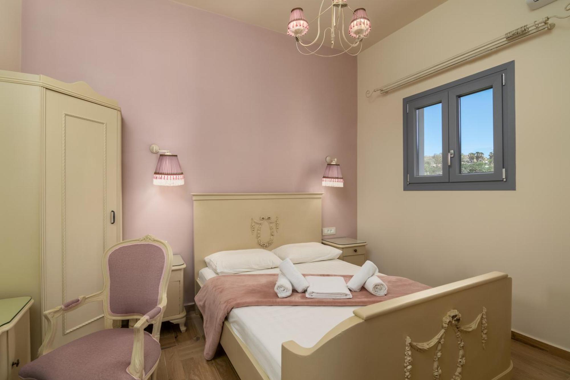 Harites Apartment's * Adamantas (Milos)