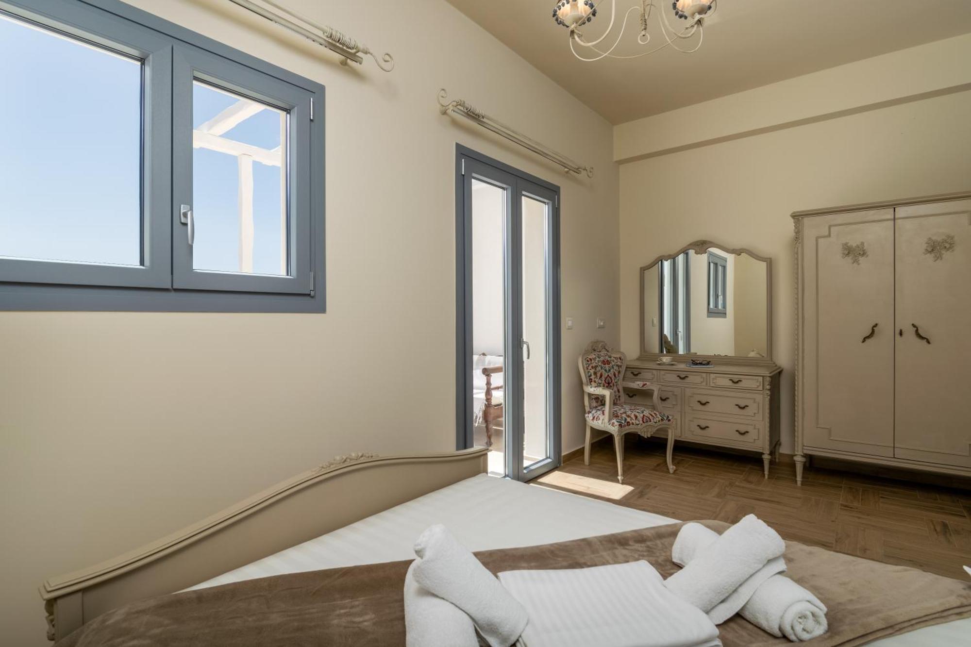 Harites Apartment's