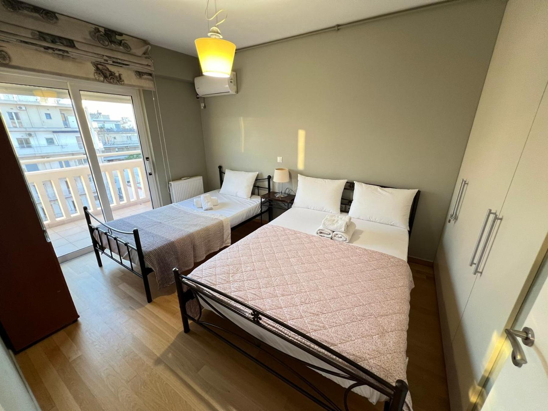 7th Floor Megaro Mousikis Airport Metro Line Apartment