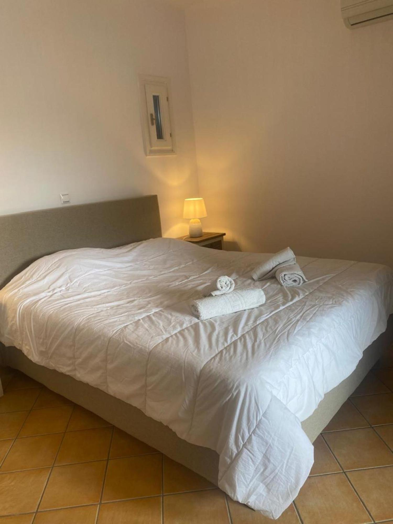 Cycladic Elegant * Naousa (Paros)
