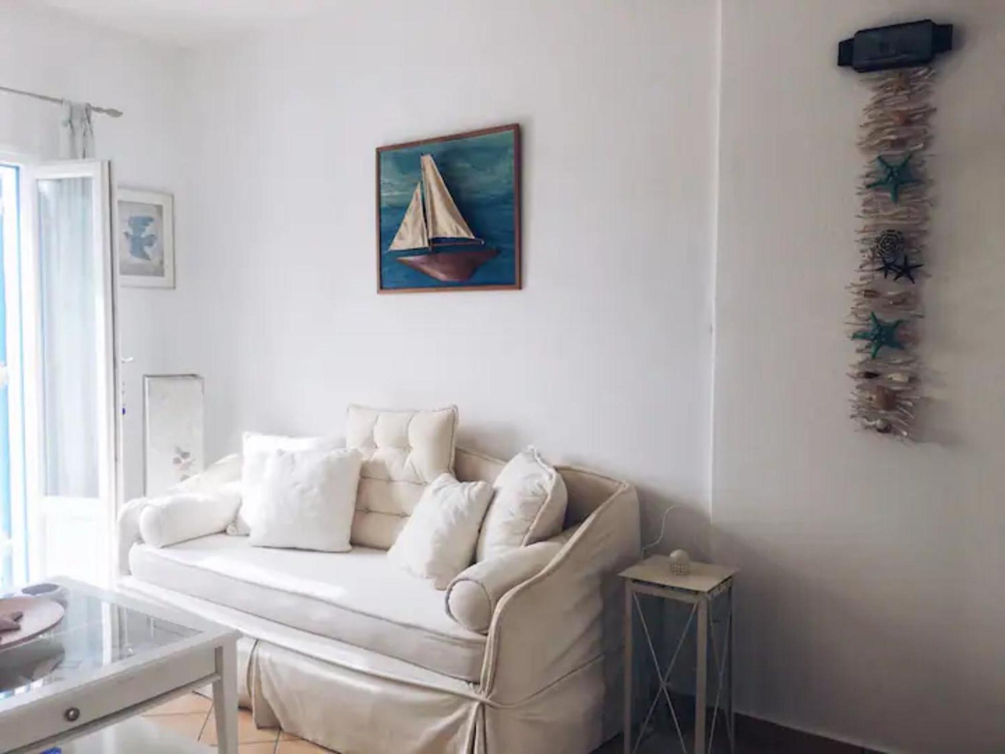 Cycladic Elegant Apartment Naousa (Paros)