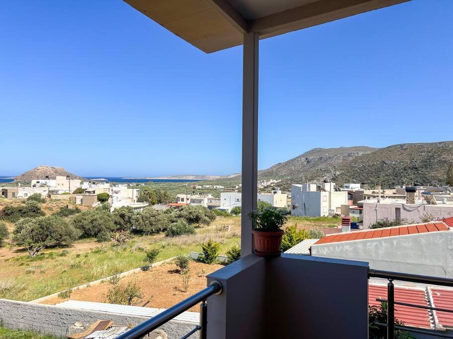 Sea Breeze Holiday home *