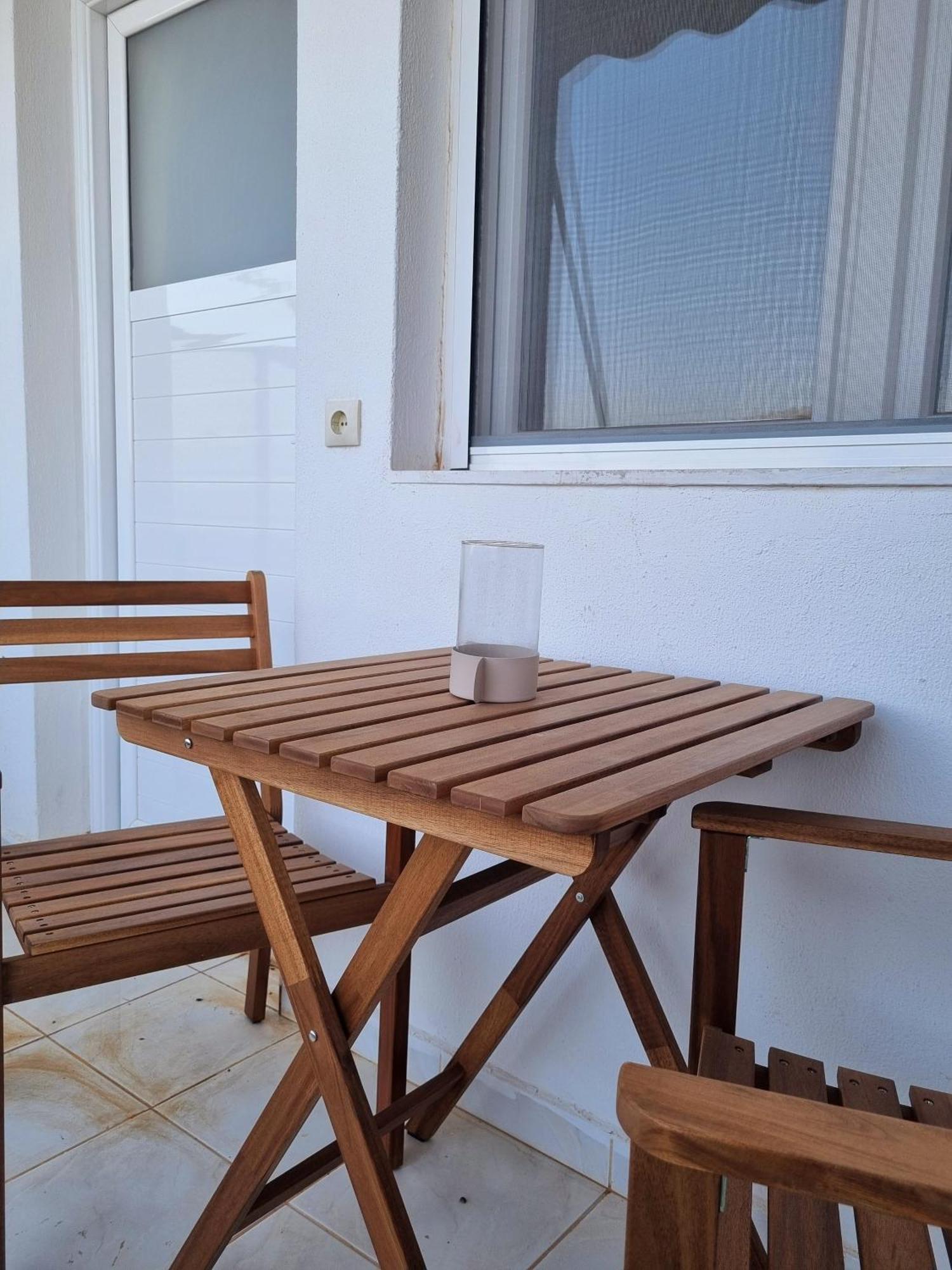 Apartment At Sea - Nova