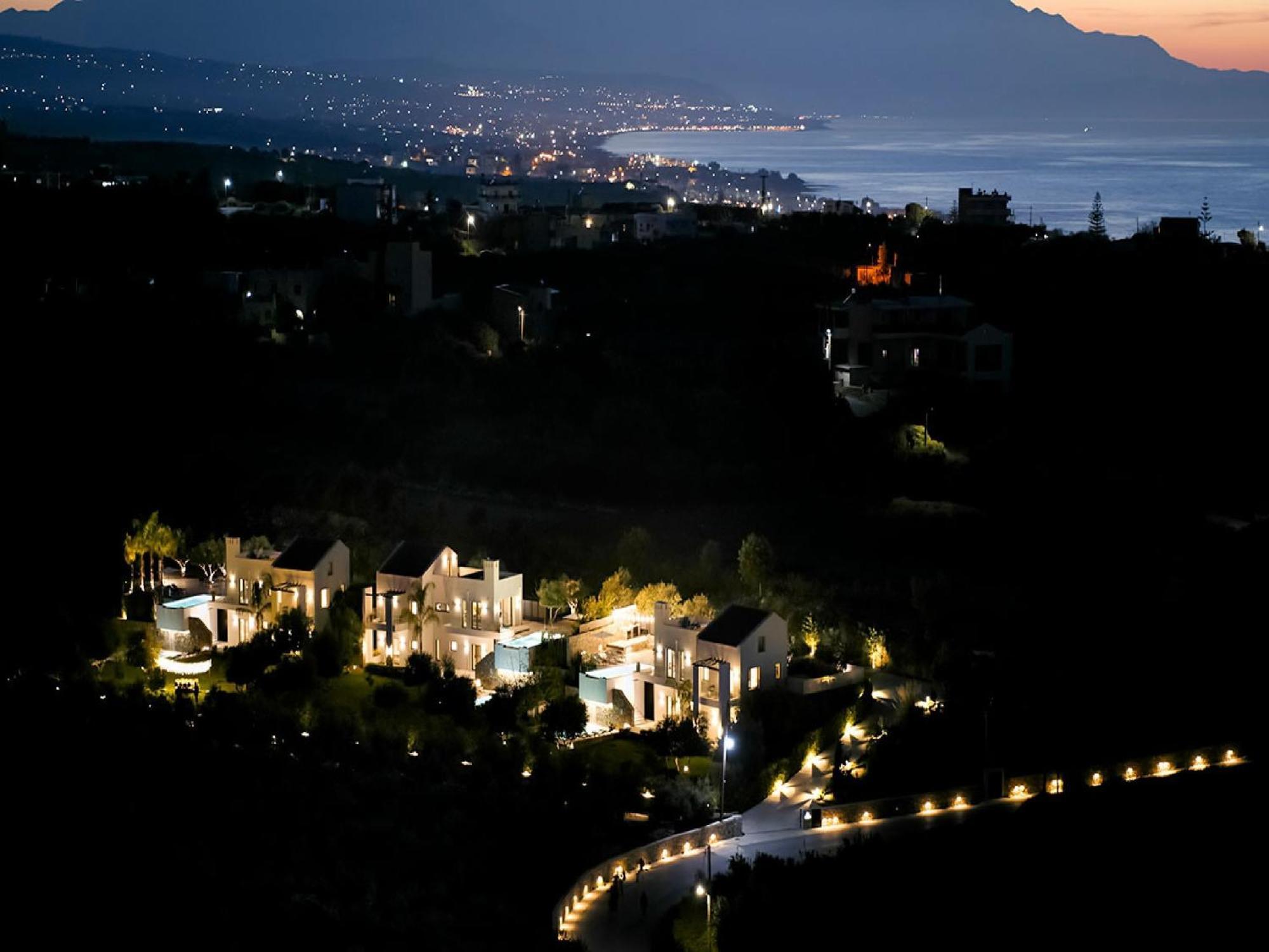 Villa Gorgeous Crete 4 Bedrooms Psinthos Terrace With Two Private Pools Bbq Rethymno