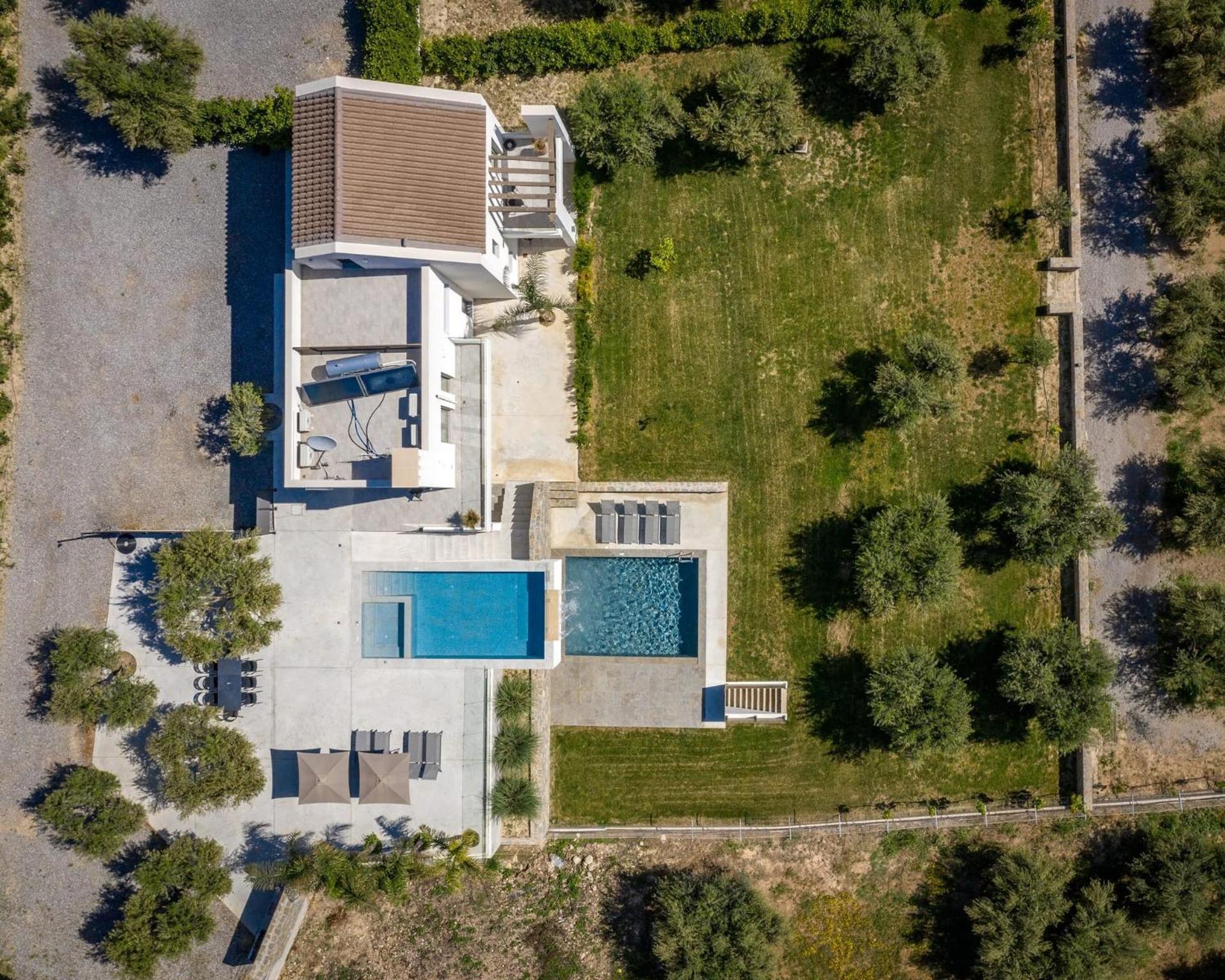 Gorgeous Crete 4 Bedrooms Psinthos Terrace With Two Private Pools Bbq Rethymno *