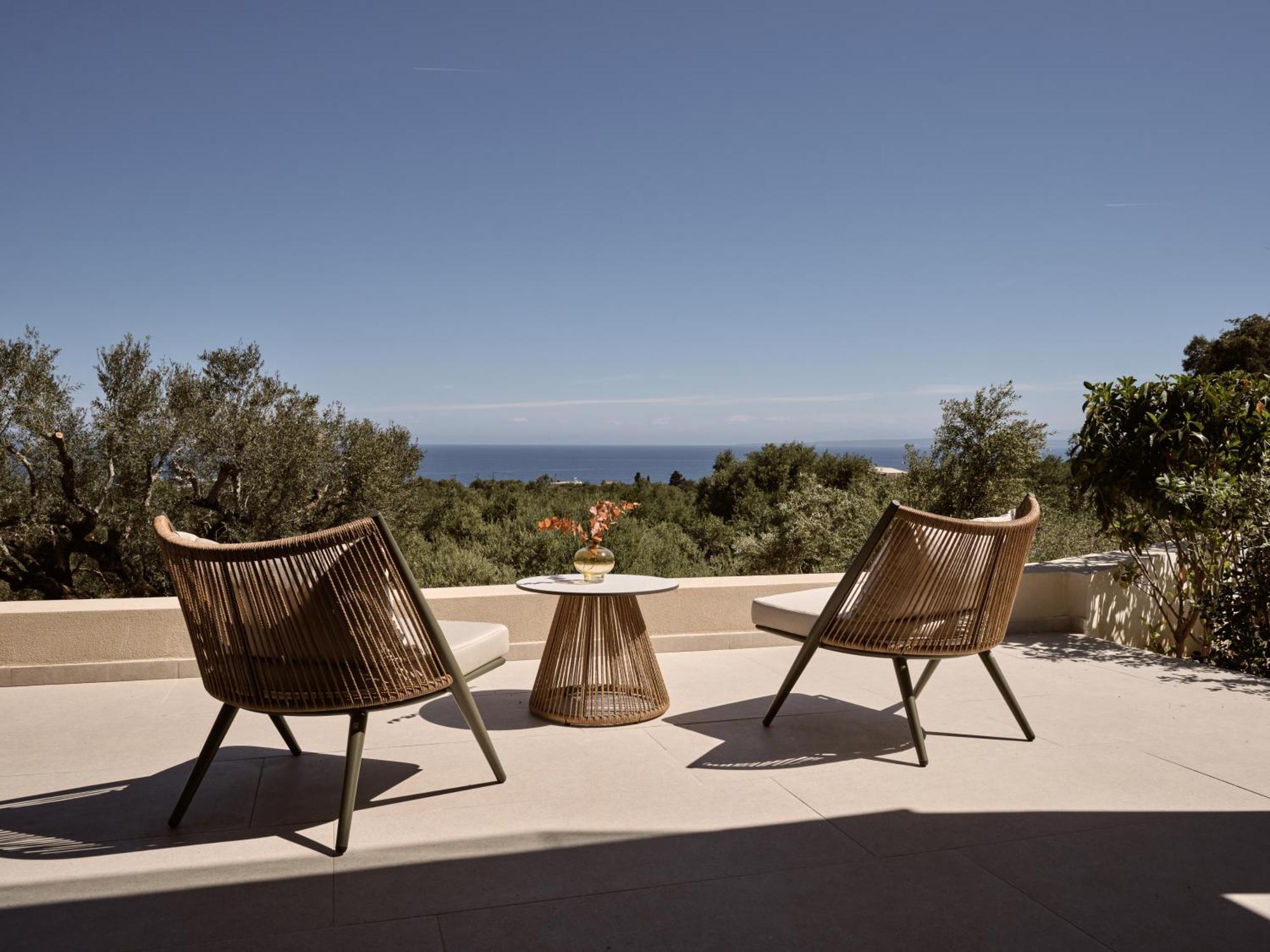 Dila Grand Villa, A 5acres Secluded Sanctuary With Pool, By Thinkvilla Villa