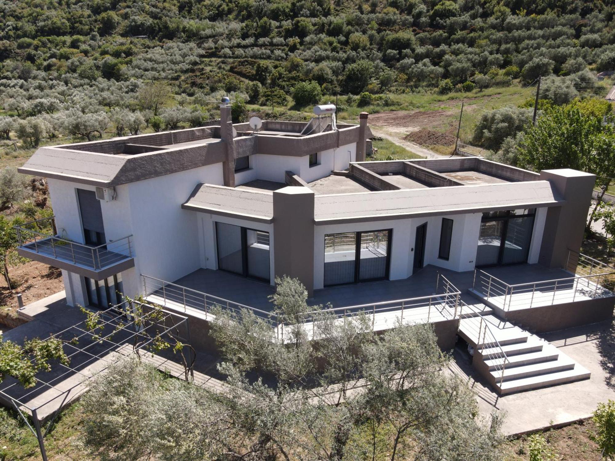 Terra Nova Luxury *