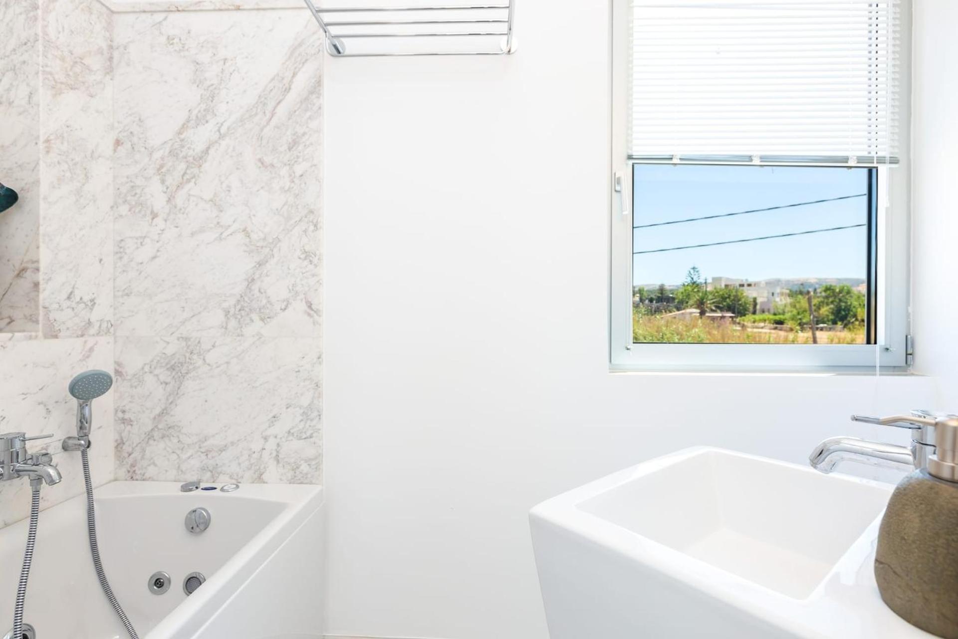 Villa Tv-R Villa Eeanthe 3 Bedrooms Rethymno *