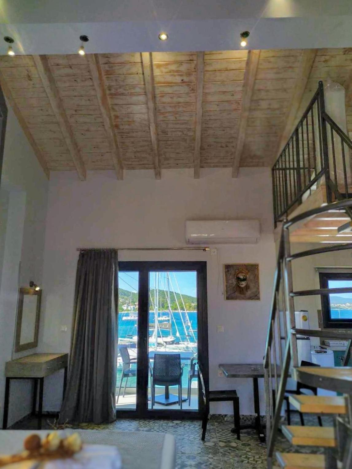 Guest house Don Kostangelo Nikiana