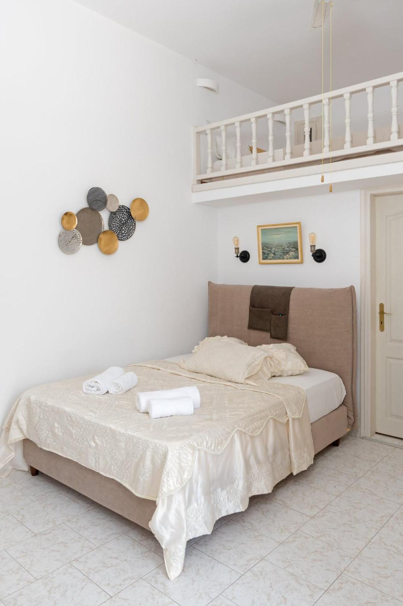 Provenzo Luxury And Astypalaia