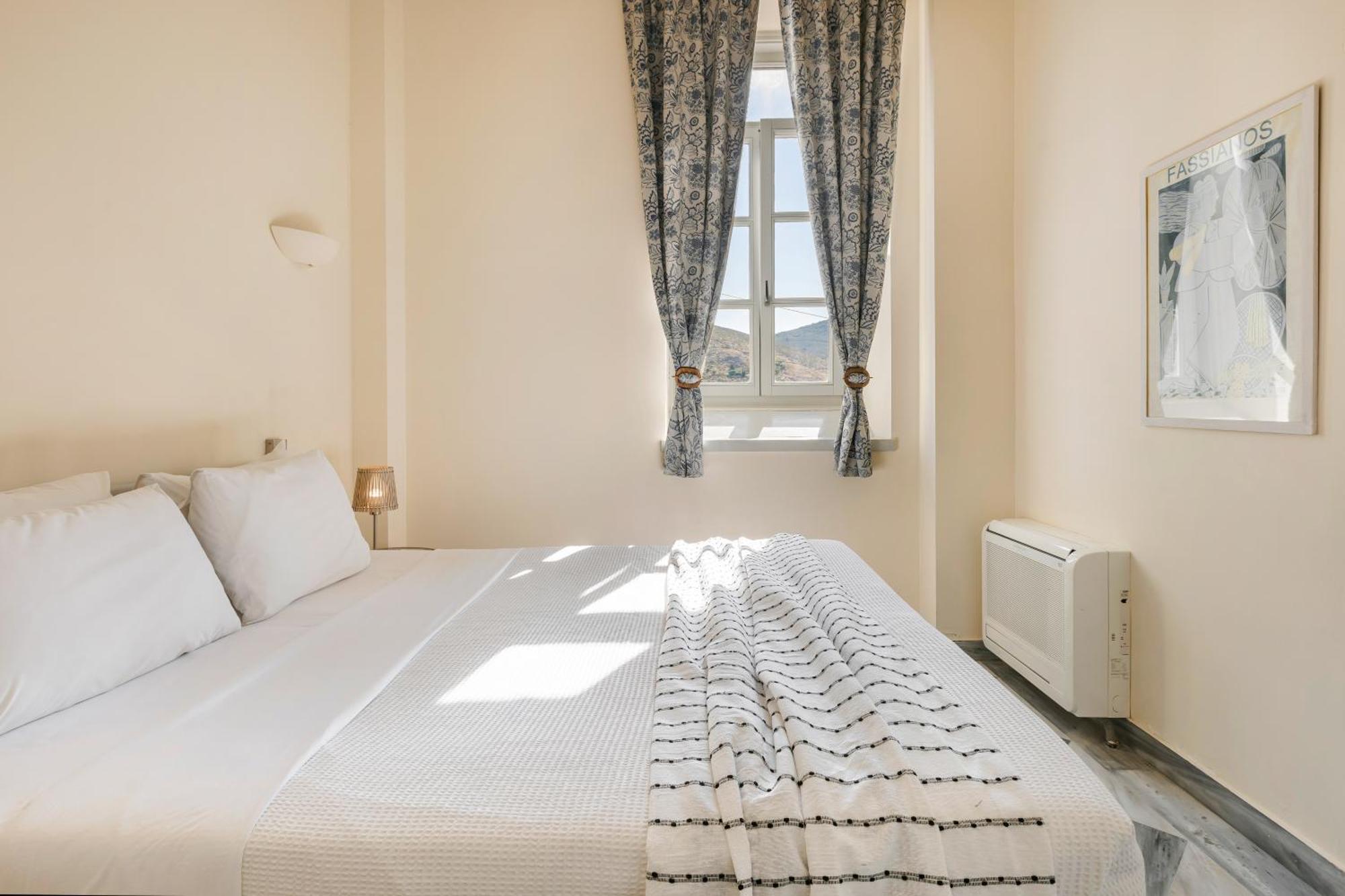 Hydra 4* Hydra (Saronic Islands)
