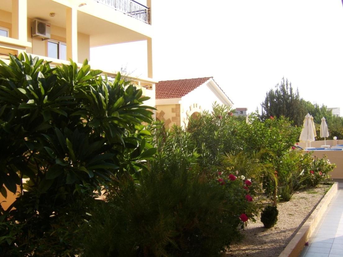 Summer Memories Aparthotel 3*