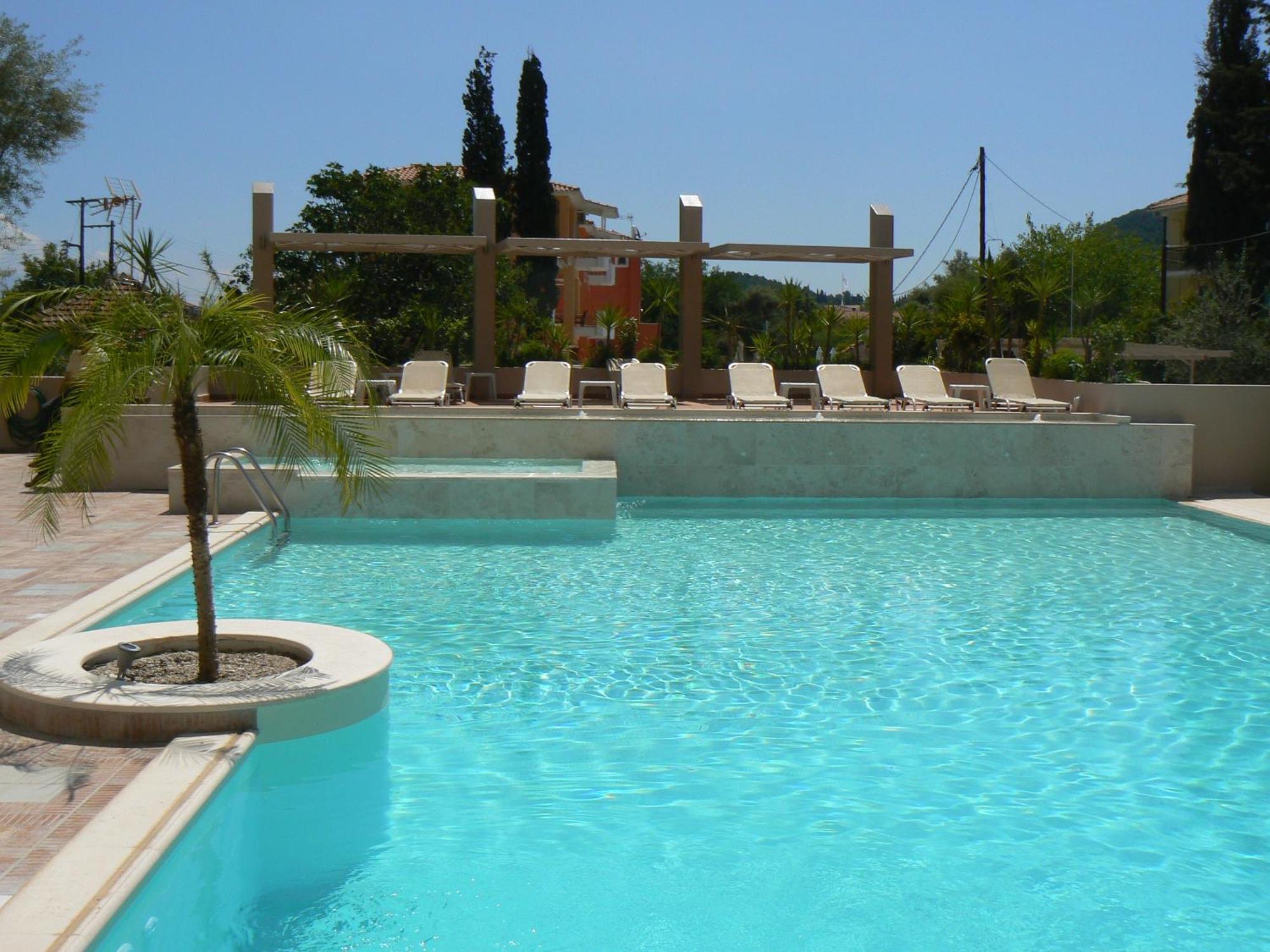 Happyland 2* Nydri (Lefkada)