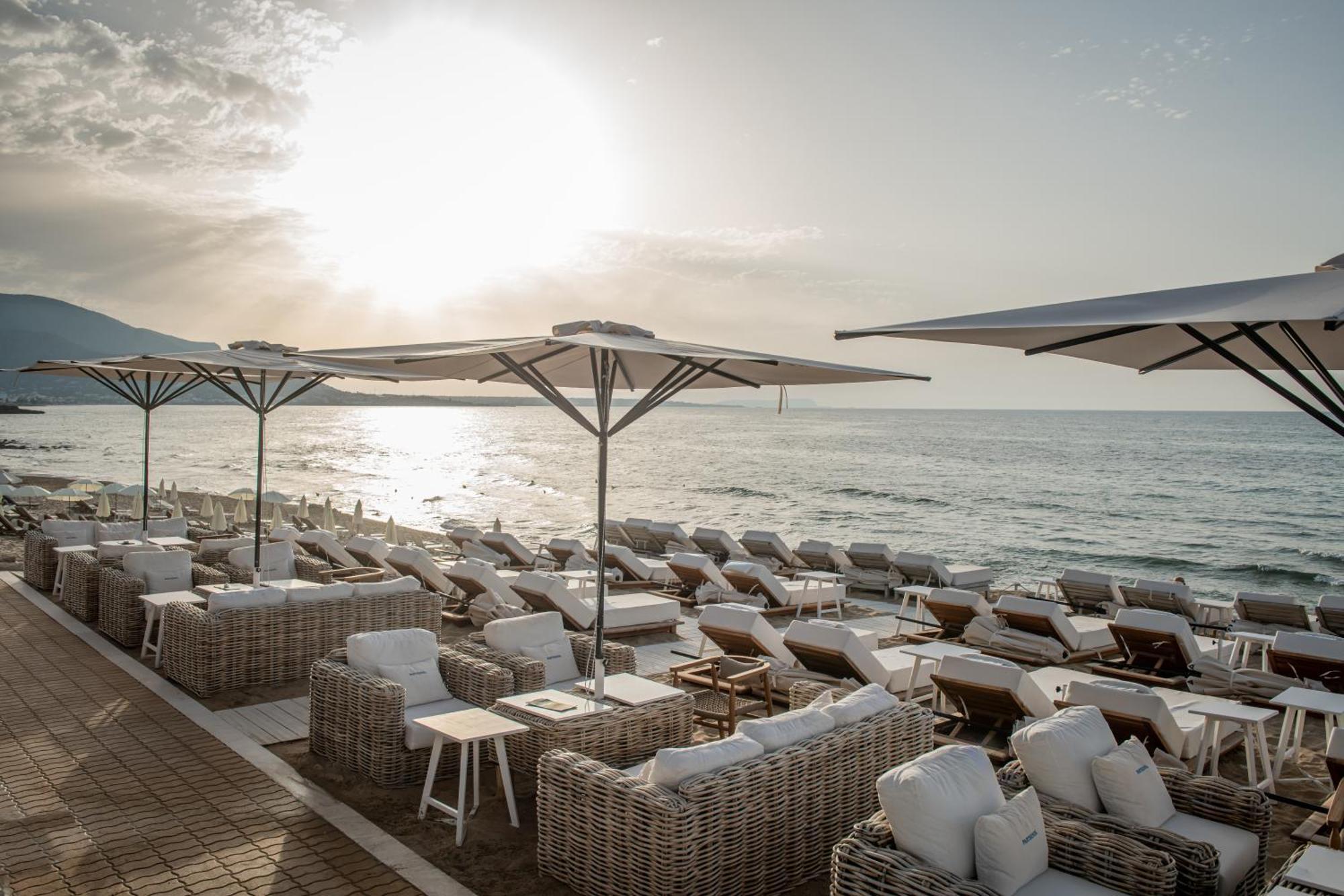 Aparthotel Parthenis Beach, By The Sea